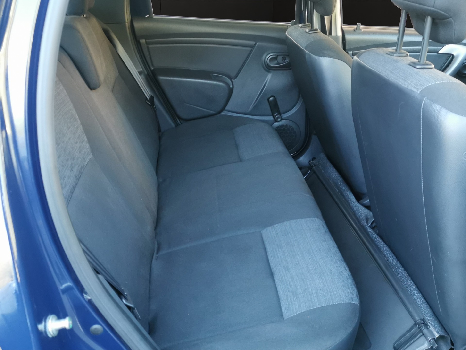 DACIA Duster 1.6 4x4-image-13