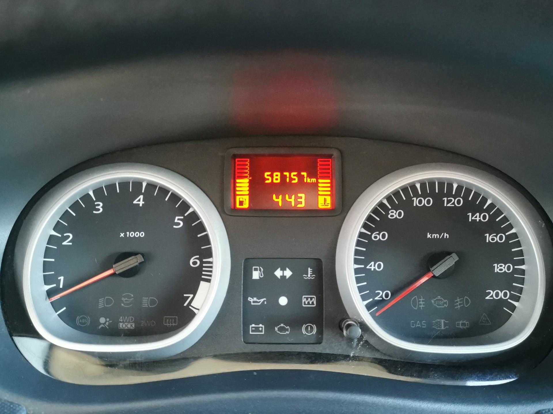 DACIA Duster 1.6 4x4-image-15