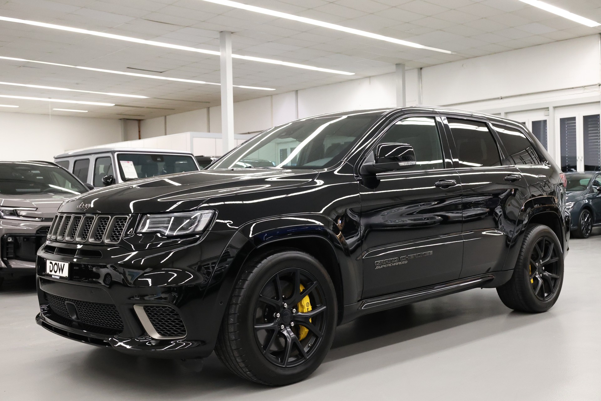 JEEP Grand Cherokee 6.2 V8 HEMI Trackhawk-image-3