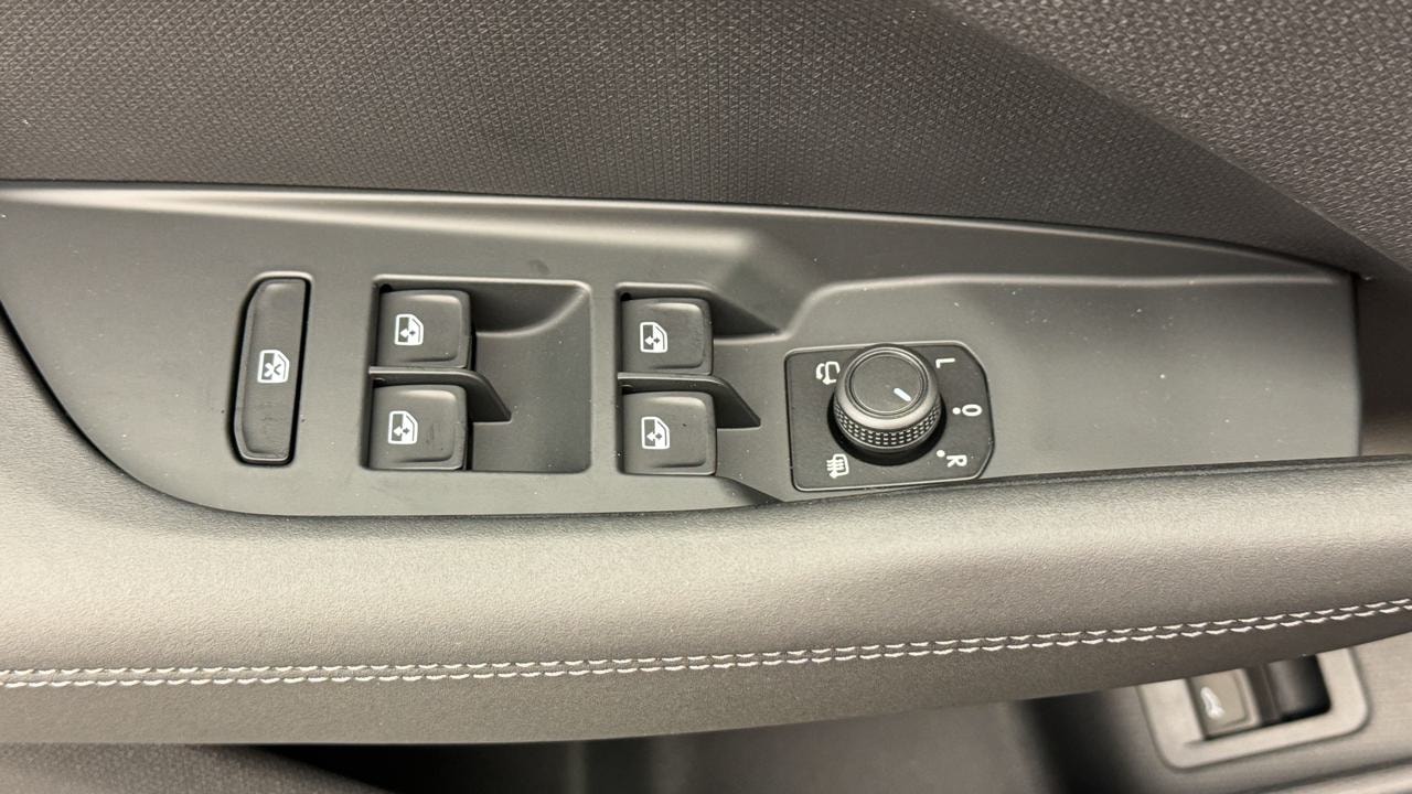 CUPRA Terramar 1.5 eHybrid DSG VZ-image-8