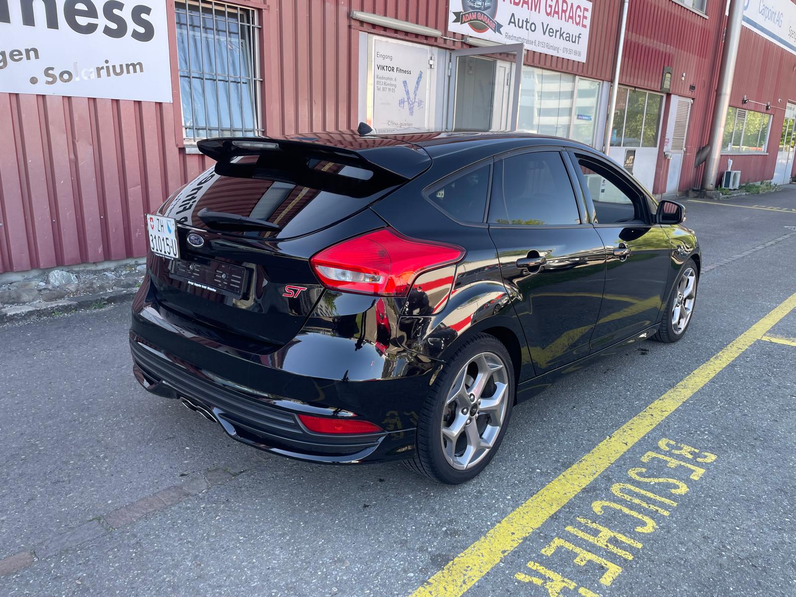 FORD Focus 2.0 TDCi ST2 Powershift-image-3