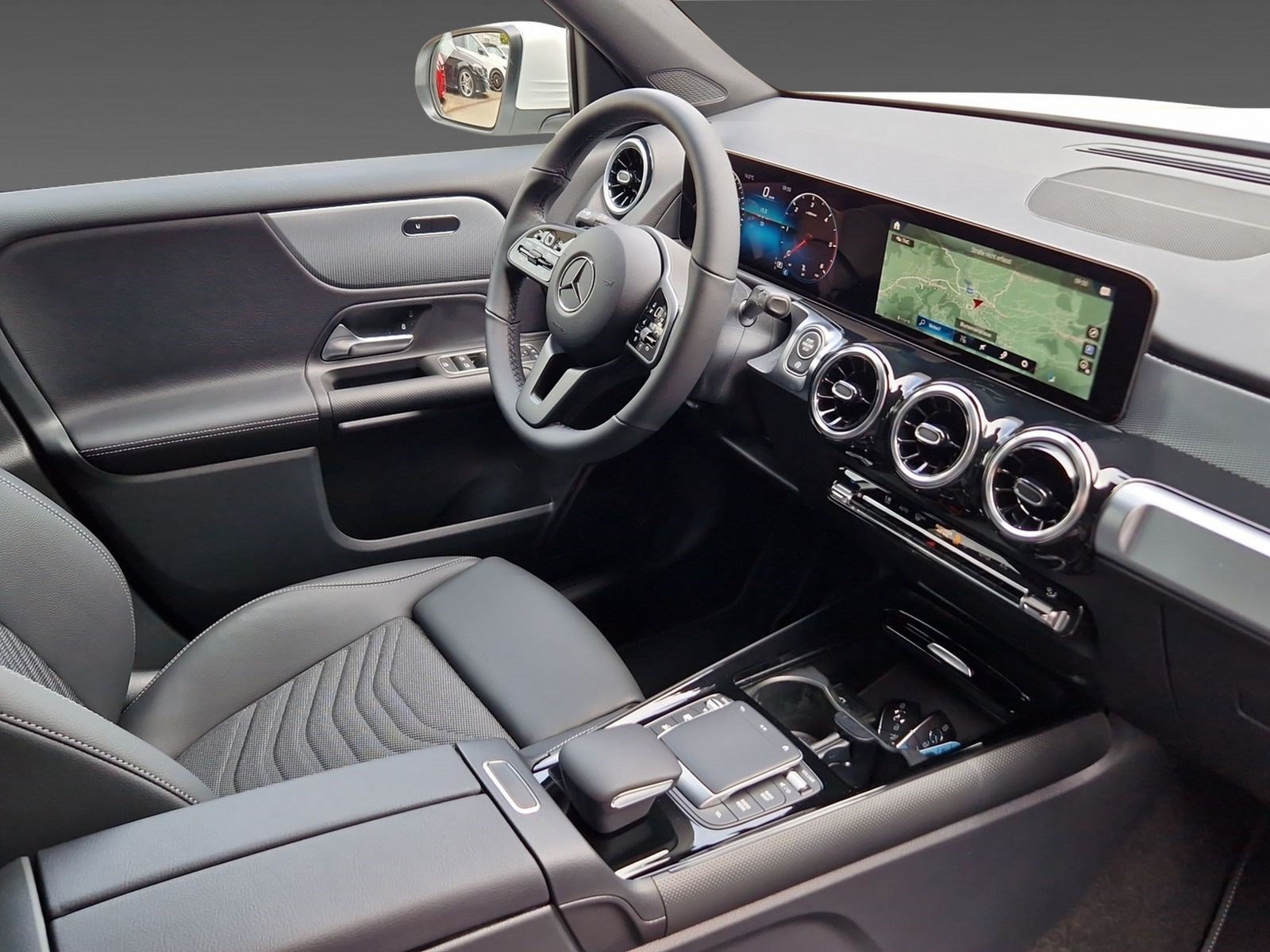MERCEDES-BENZ GLB 220 d 4Matic-image-7