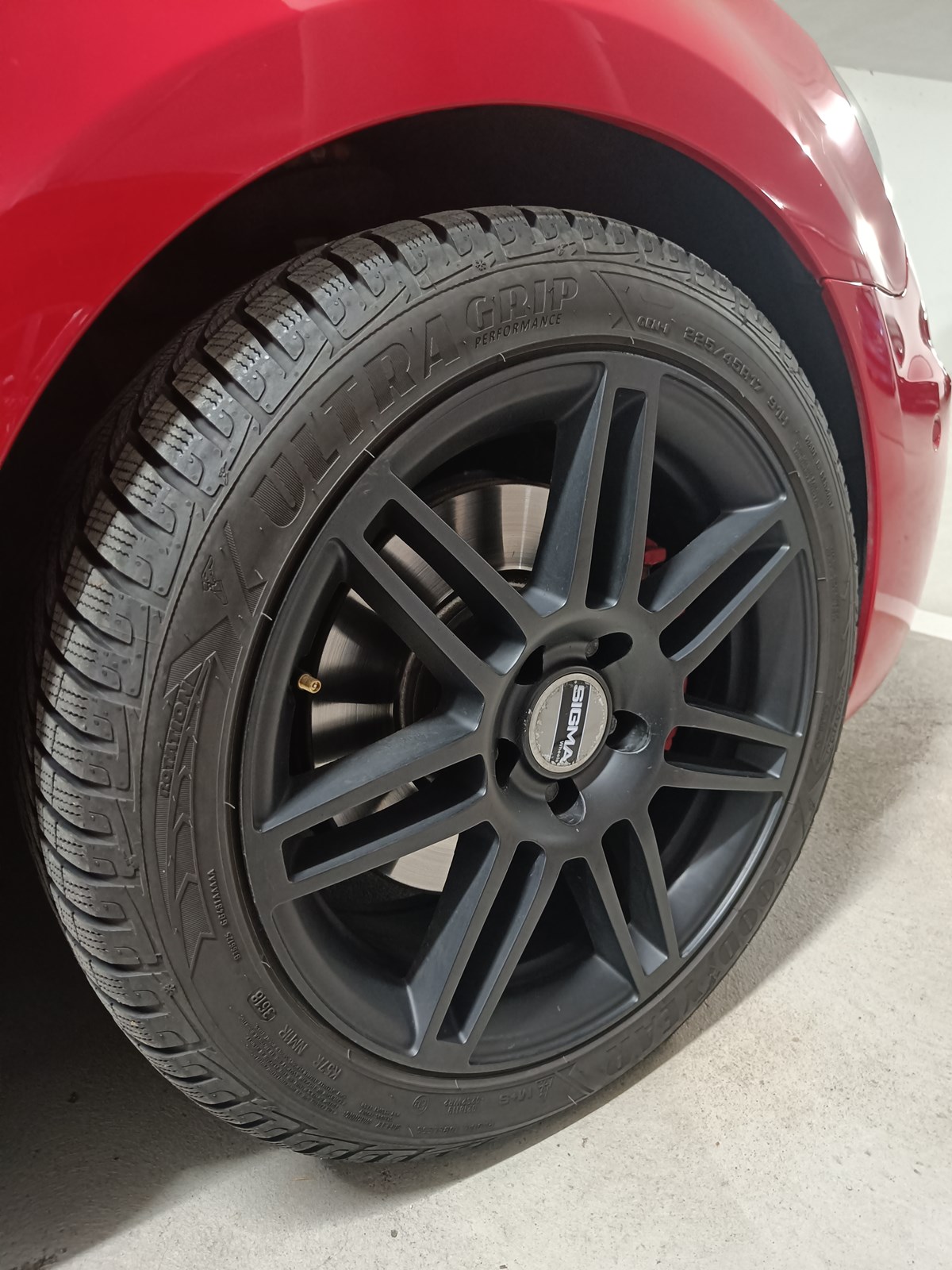 VW Golf 2.0 TSI GTI Adidas DSG-image-6
