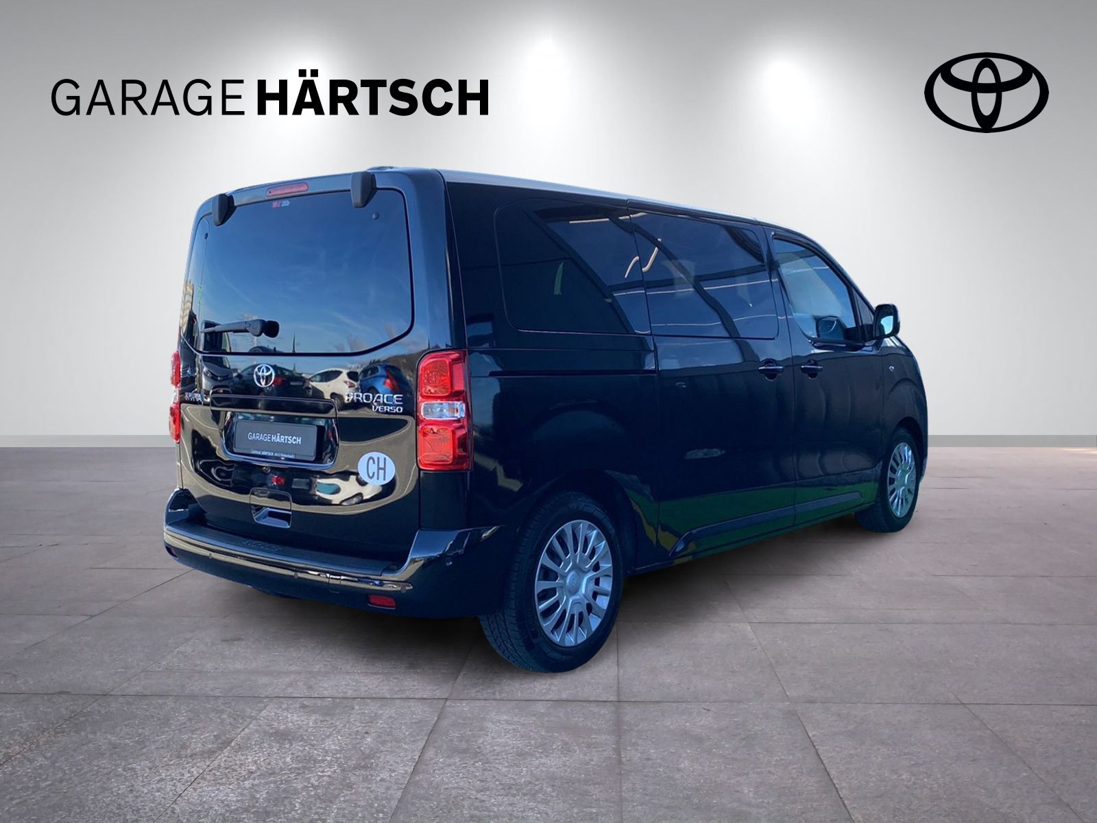 TOYOTA PROACE Verso L1 2.0 D Shuttle-image-6