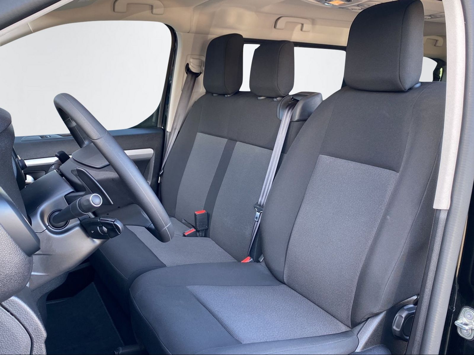 TOYOTA PROACE Verso L1 2.0 D Shuttle-image-14