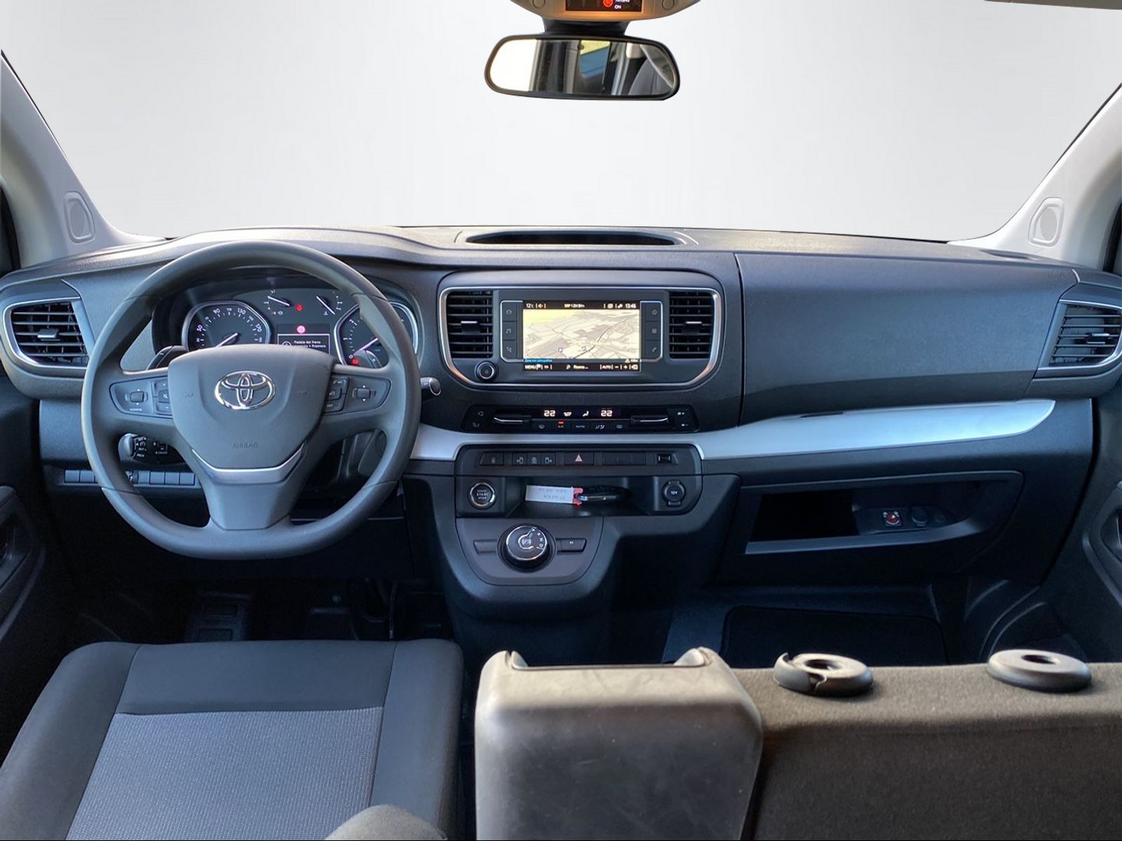 TOYOTA PROACE Verso L1 2.0 D Shuttle-image-11