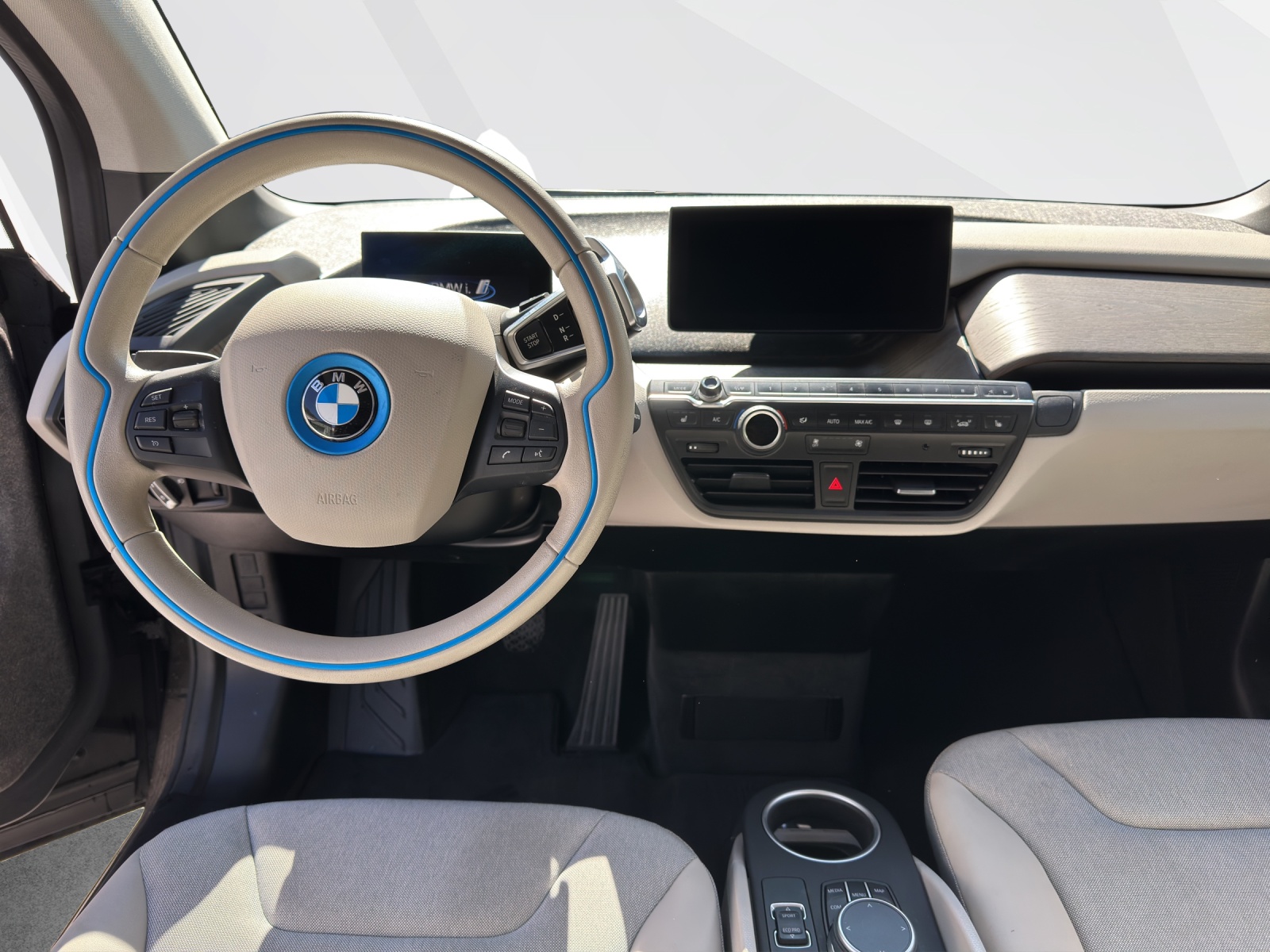 BMW i3 S 120 Ah-image-10