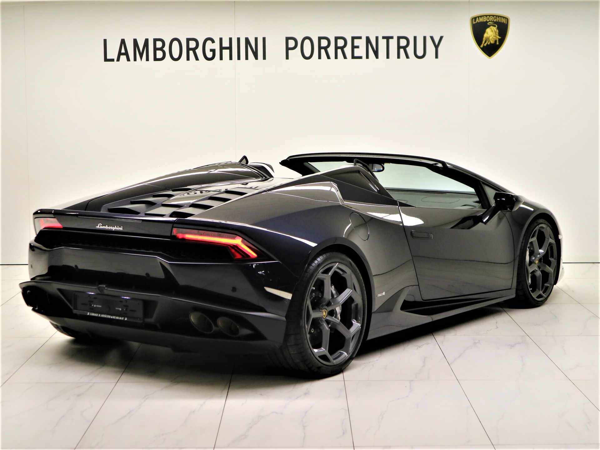 LAMBORGHINI Huracan LP610-4 Spyder DCT-image-2