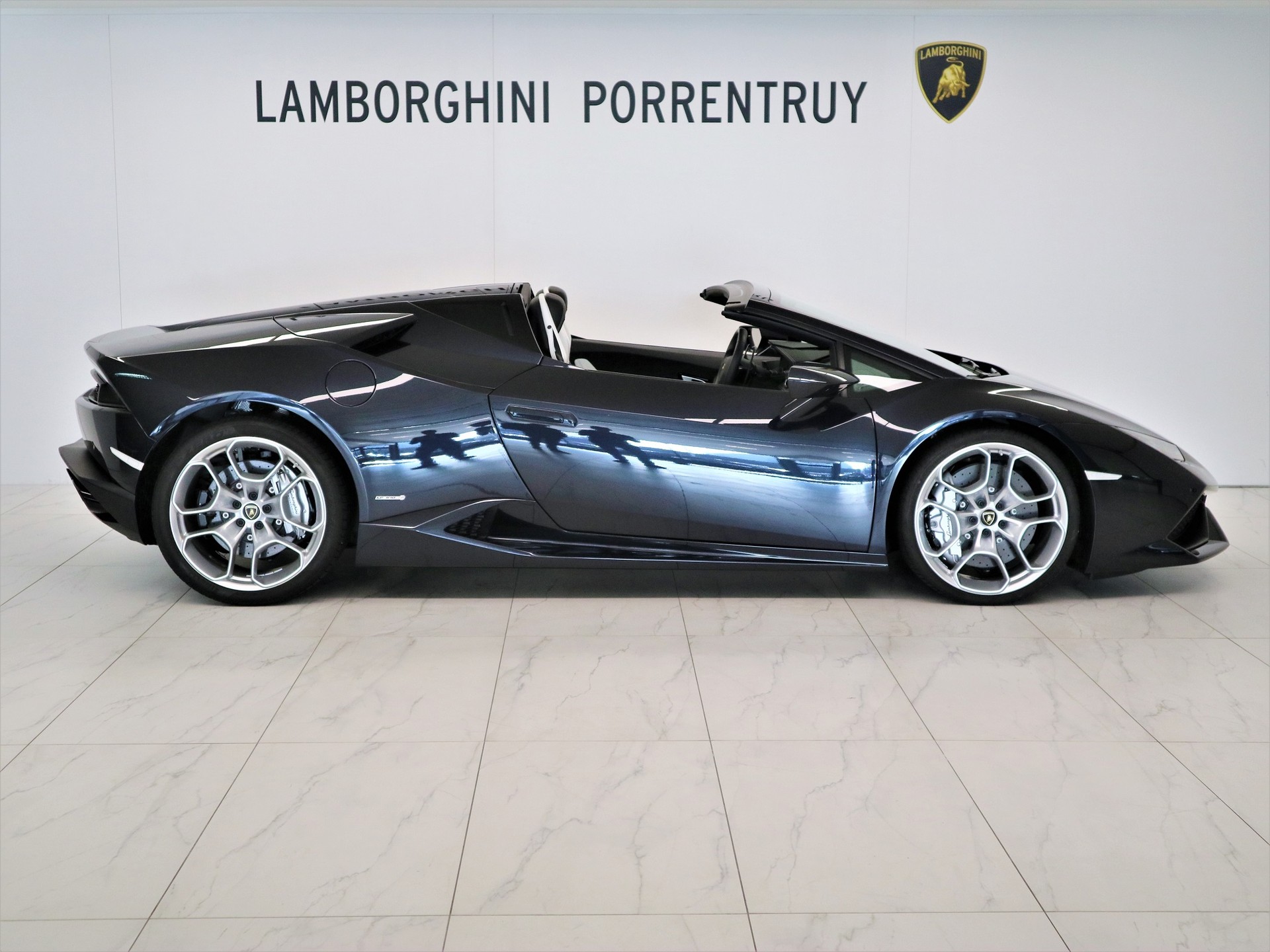 LAMBORGHINI Huracan LP610-4 Spyder DCT-image-4