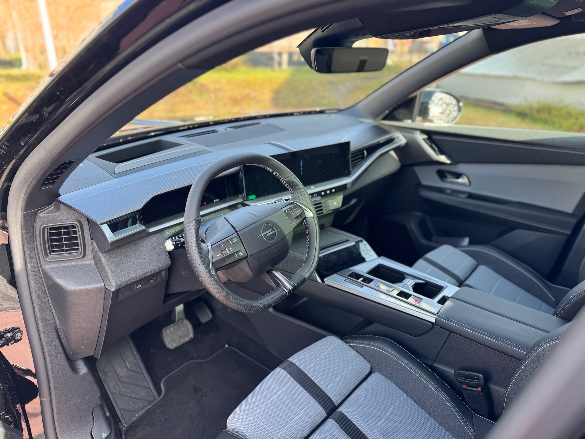 OPEL Grandland Elektro 73kWh GS-image-10