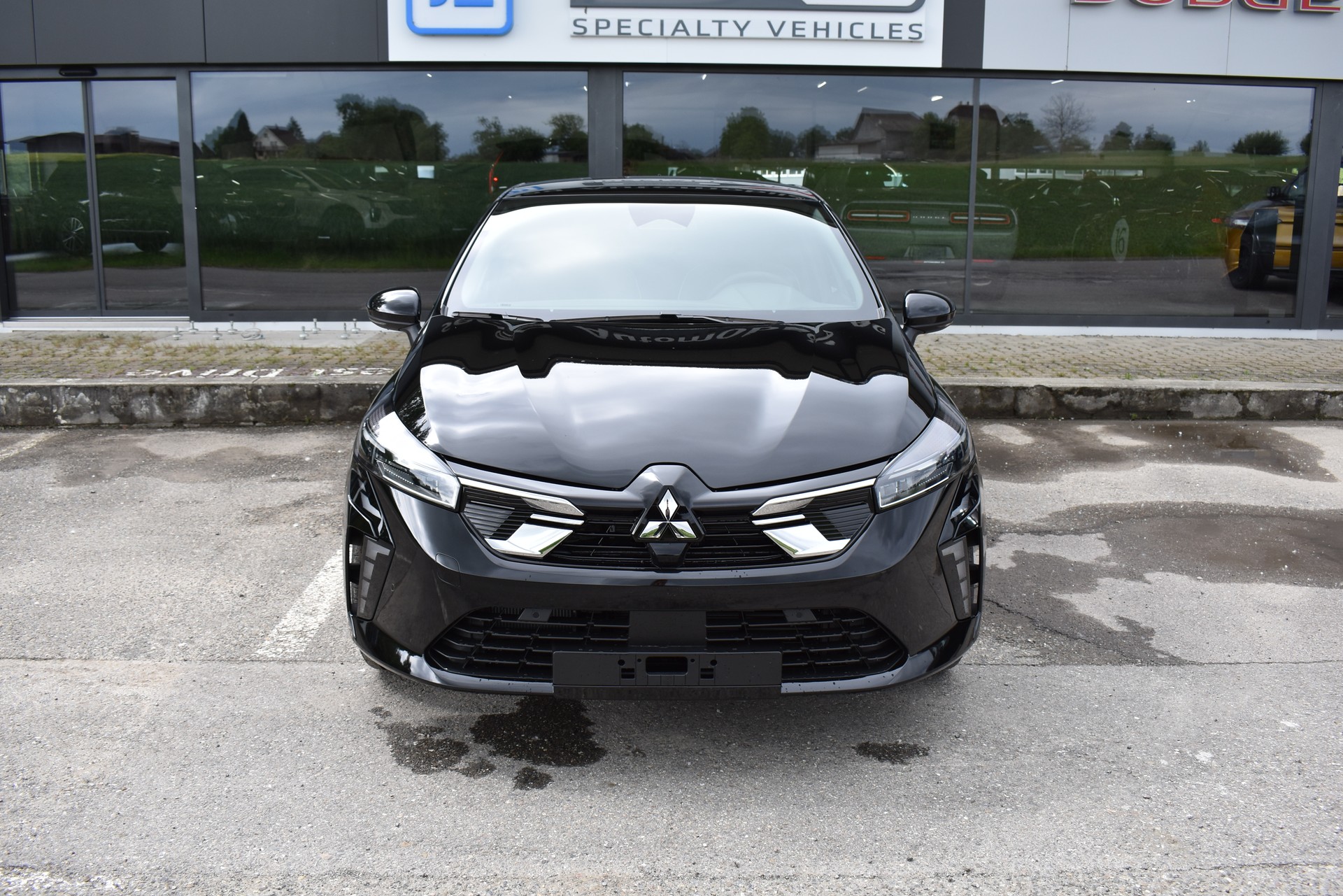 MITSUBISHI COLT 1.6 HEV Intense-image-0