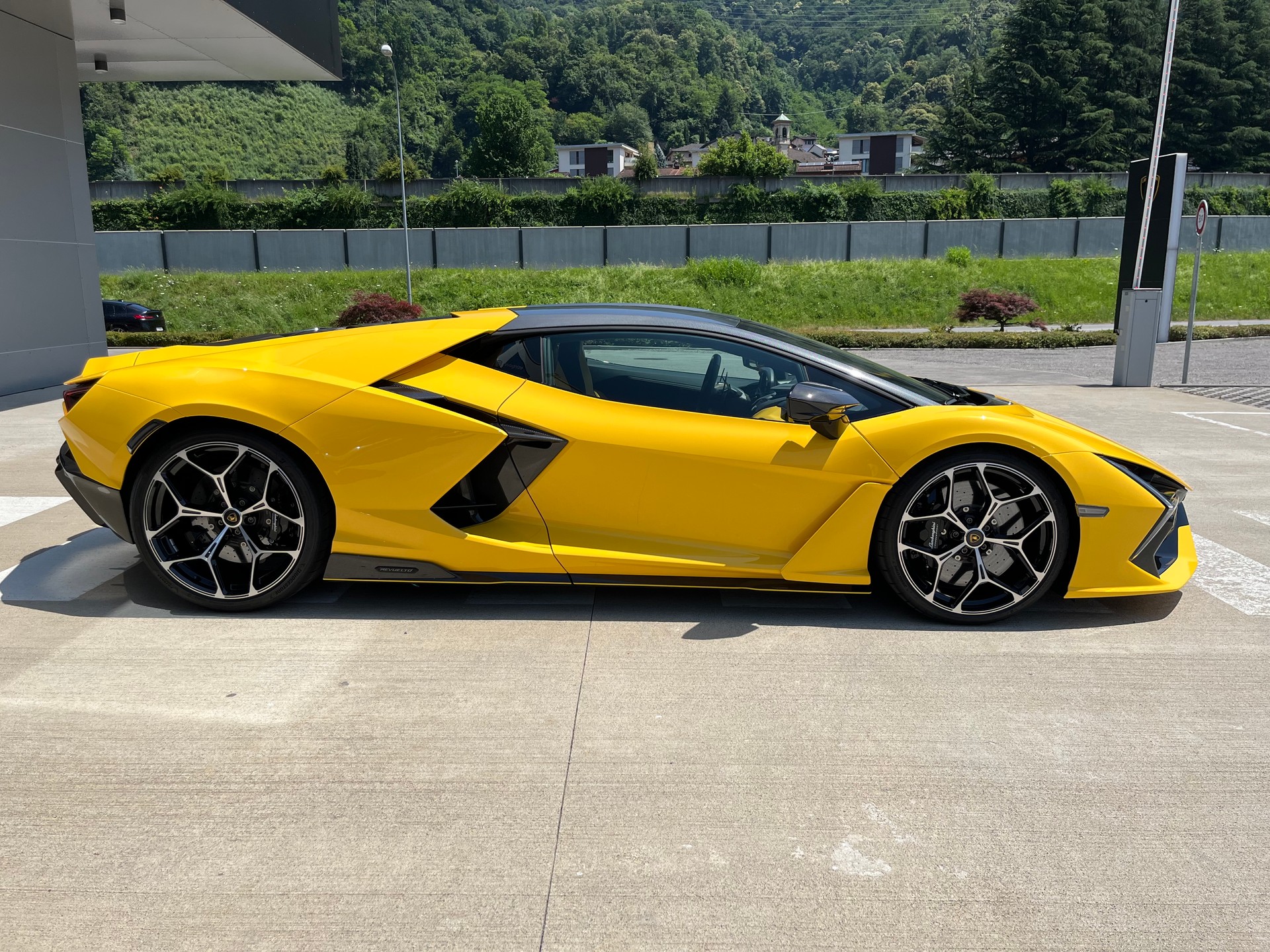 LAMBORGHINI Revuelto Selezione Certified Pre-Owned Certifications: 150-point check list Lamborghini Lugano-image-6