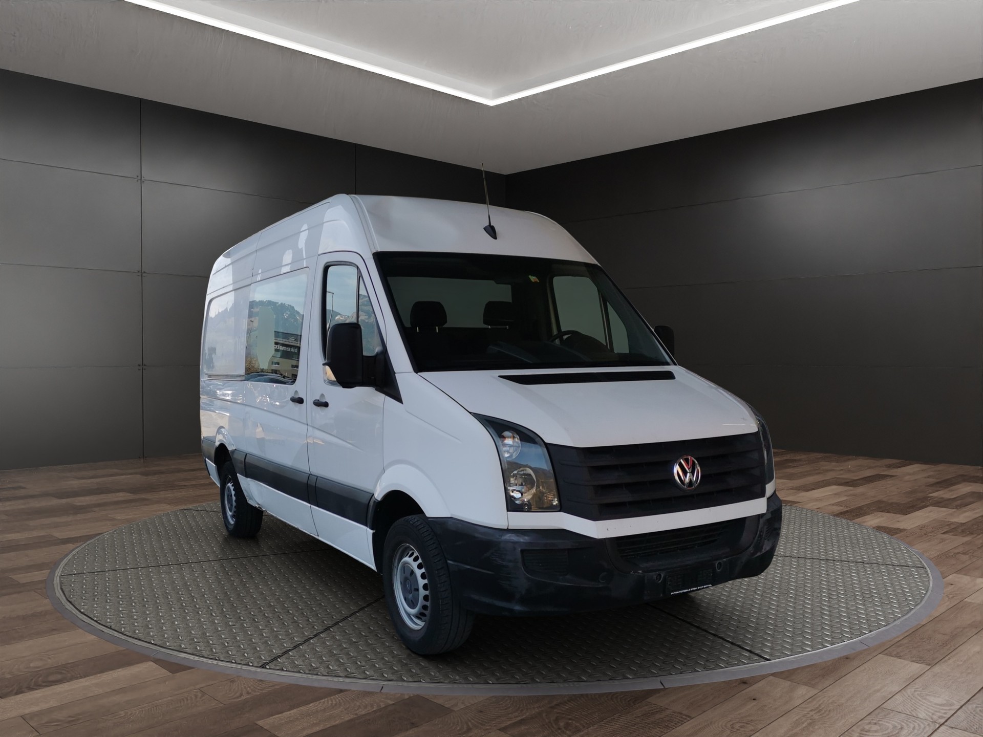 VW Crafter 35 2.0 TDI-image-0