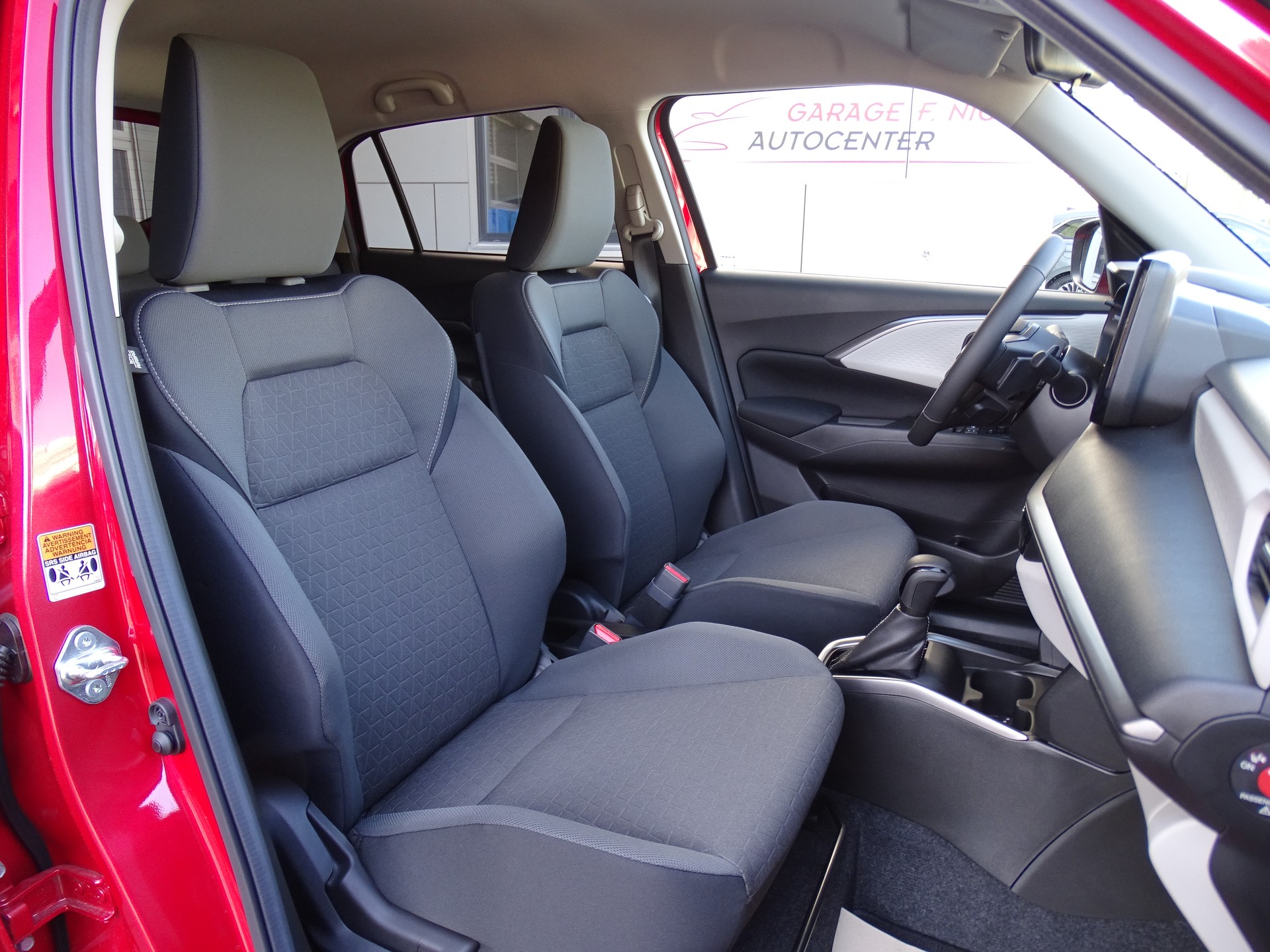 SUZUKI Swift 1.2 Compact Top Hybrid CVT-image-21