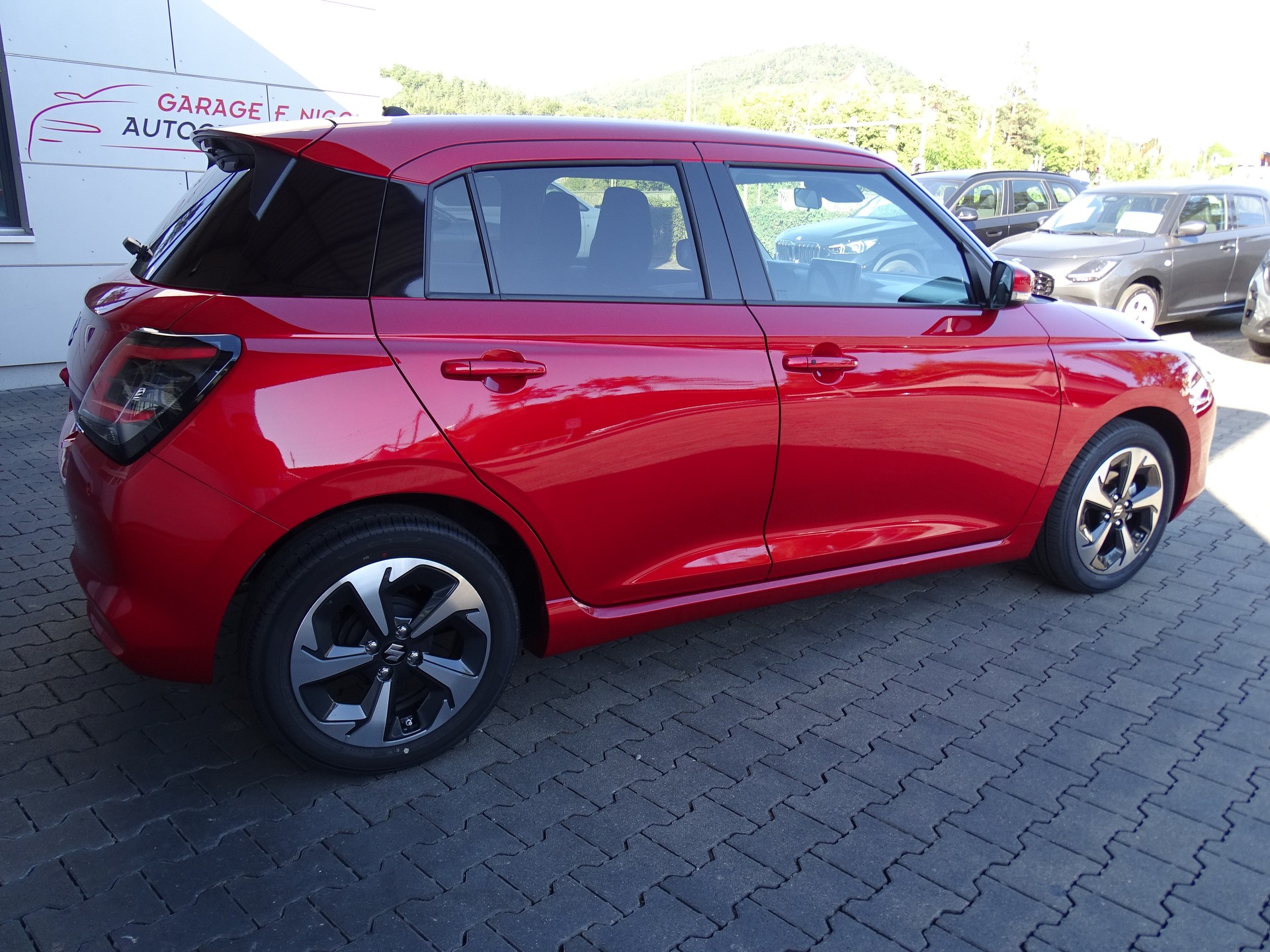 SUZUKI Swift 1.2 Compact Top Hybrid CVT-image-6