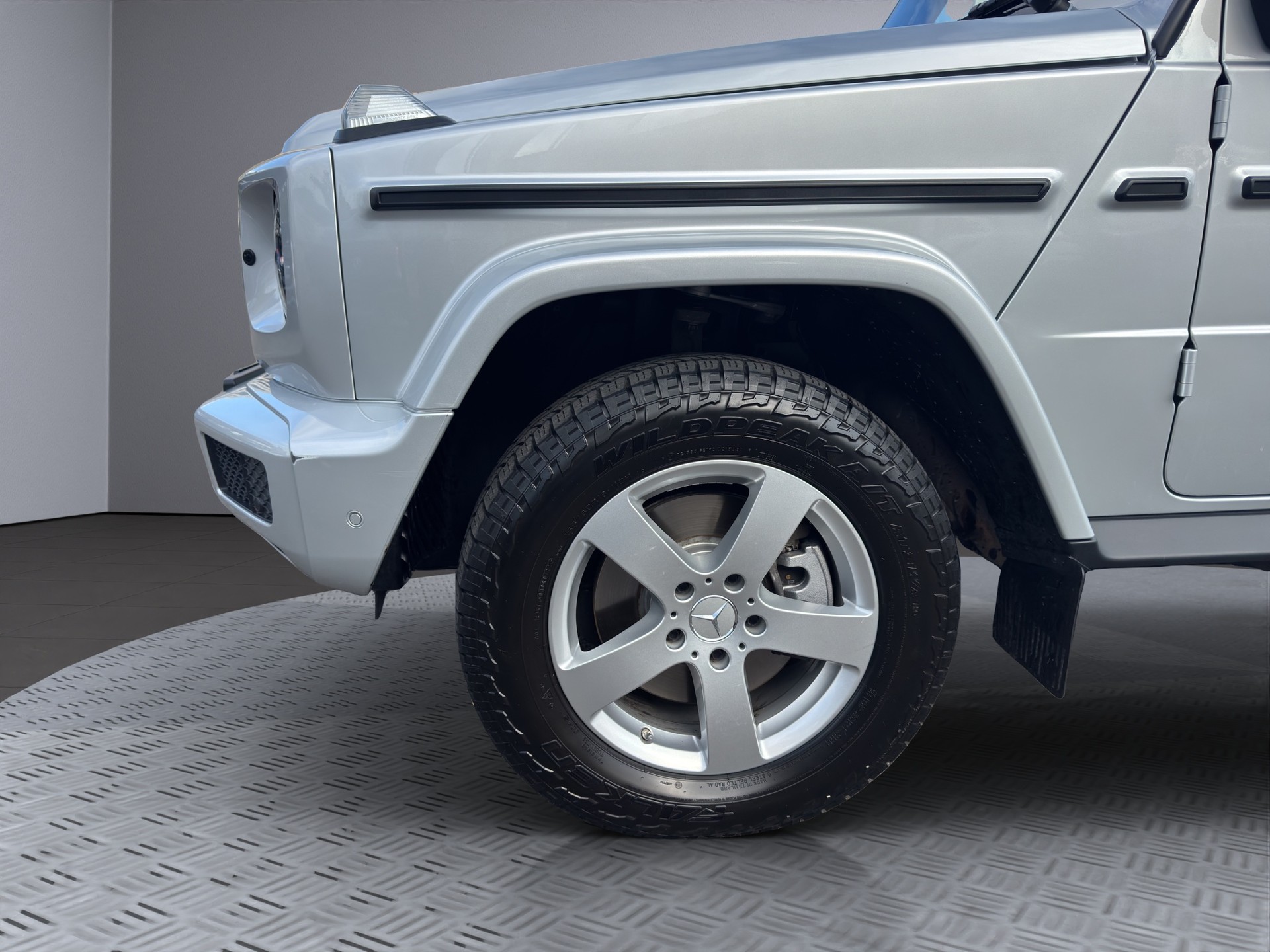 MERCEDES-BENZ G 500 9G-Tronic-image-8