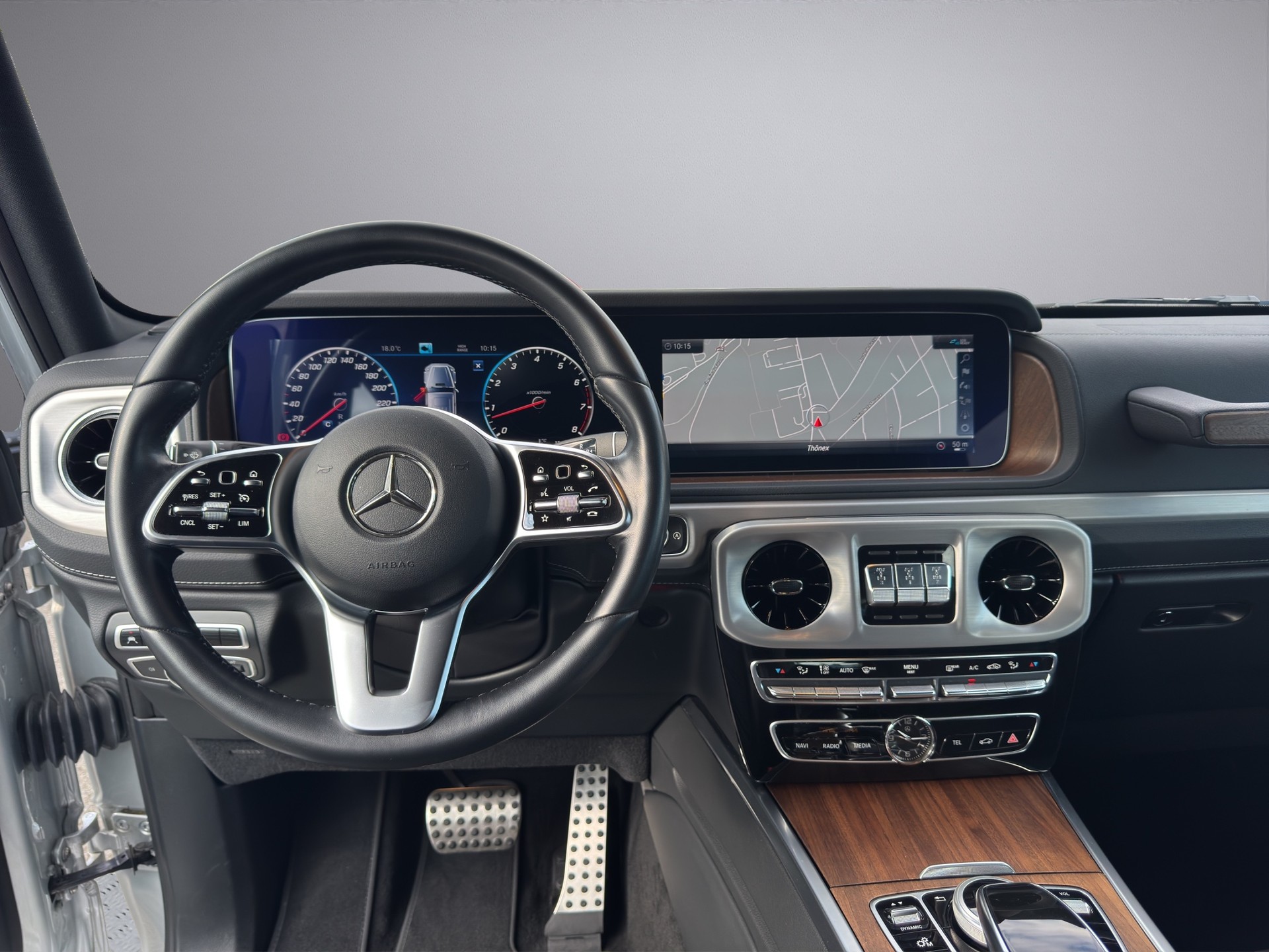 MERCEDES-BENZ G 500 9G-Tronic-image-12