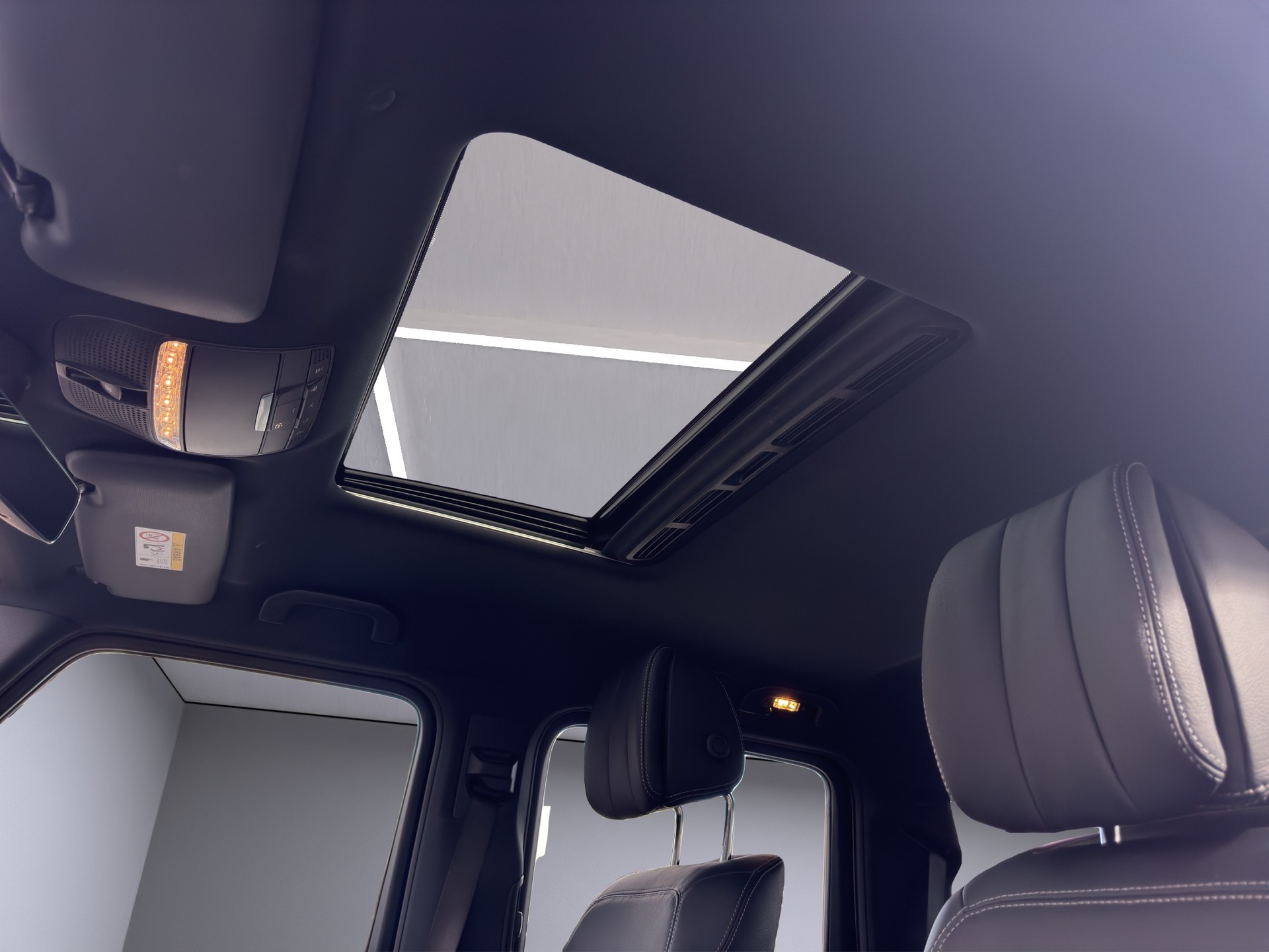 MERCEDES-BENZ G 500 9G-Tronic-image-17
