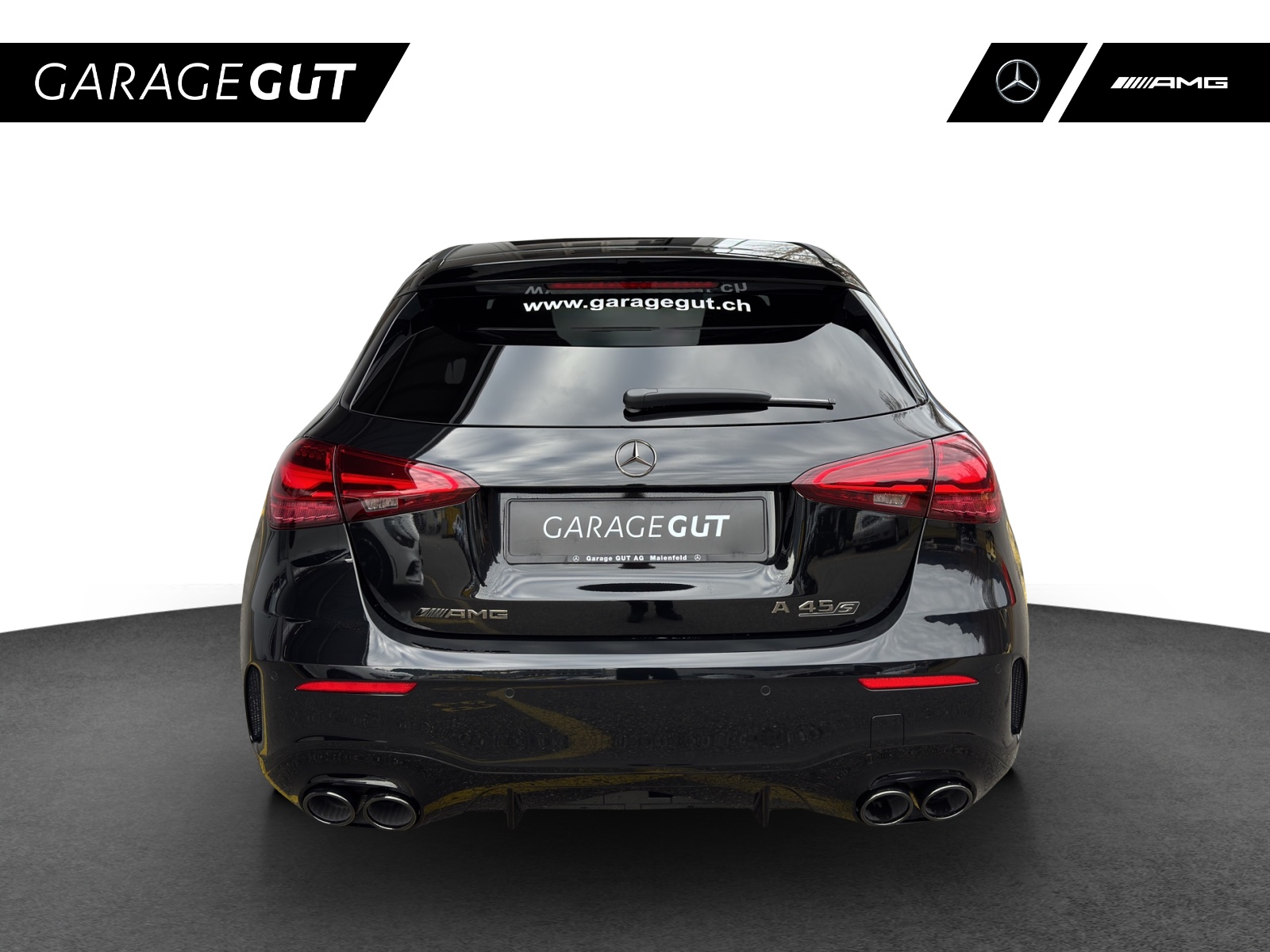 MERCEDES-BENZ A AMG 45 S 4Matic 8G-DCT-showroom-element-3