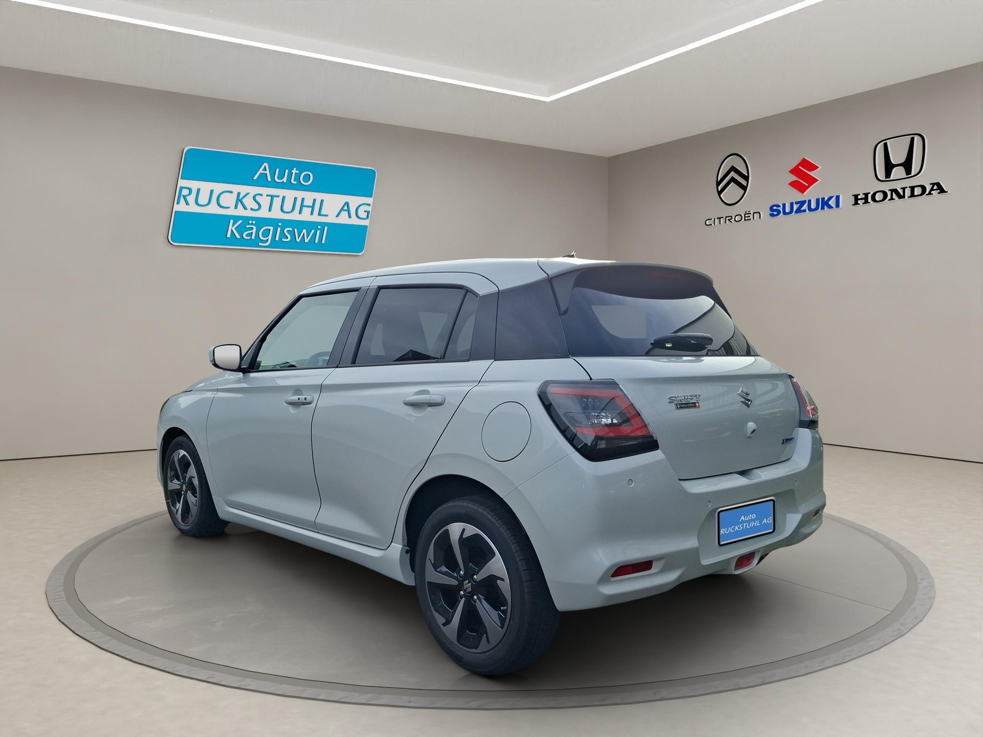 SUZUKI Swift 1.2 Compact Top Hybrid-image-3