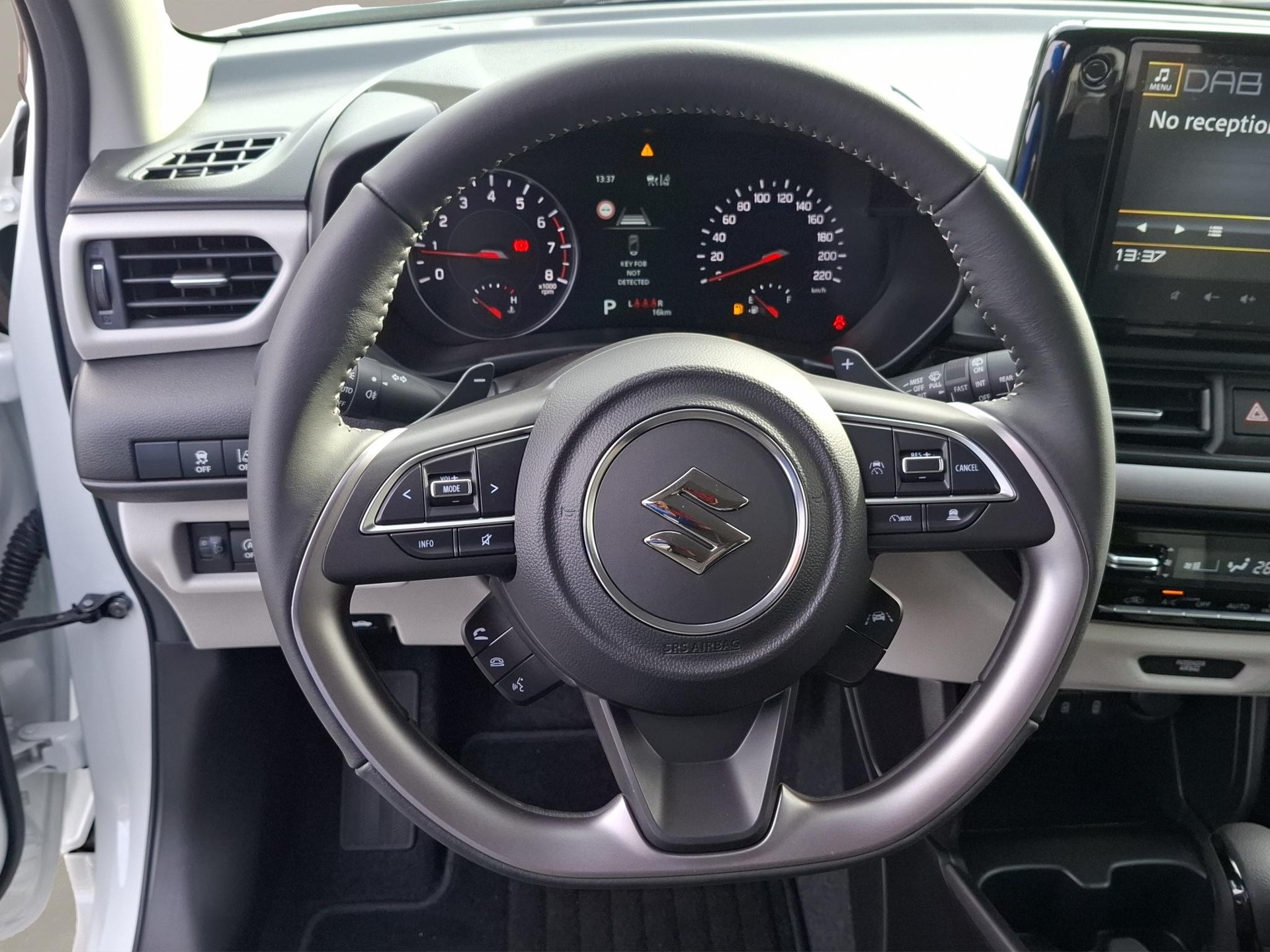 SUZUKI Swift 1.2 Compact Top Hybrid-image-6