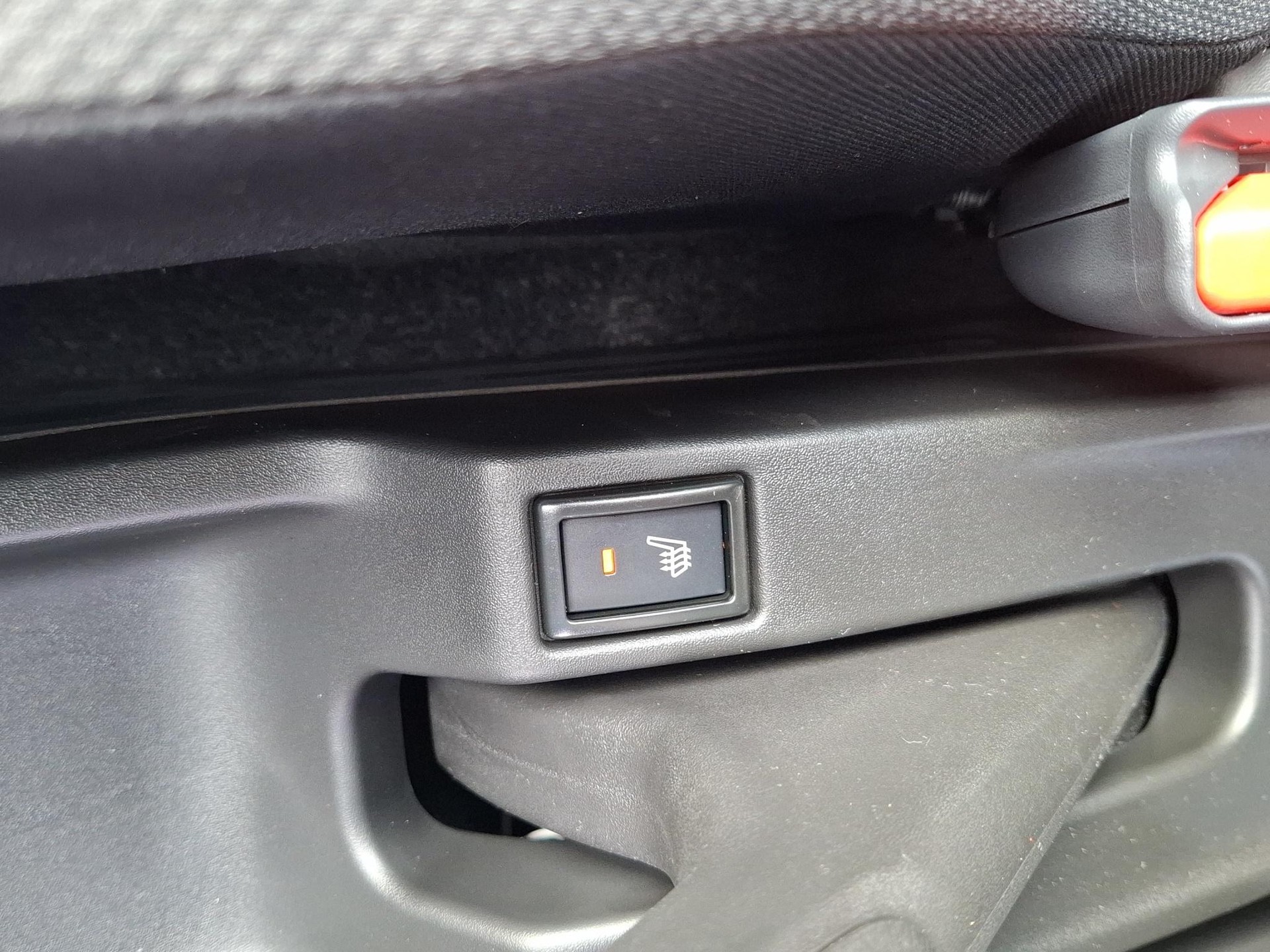 SUZUKI Swift 1.2 Compact Top Hybrid-image-11