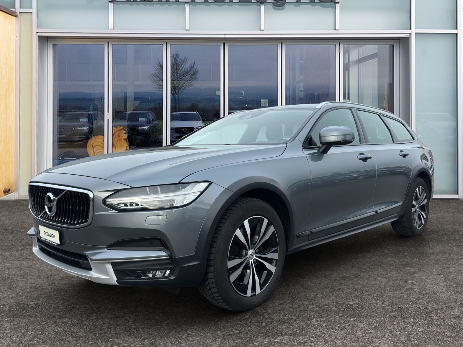 VOLVO V90 Cross Country 2.0 D5 AWD-image-0