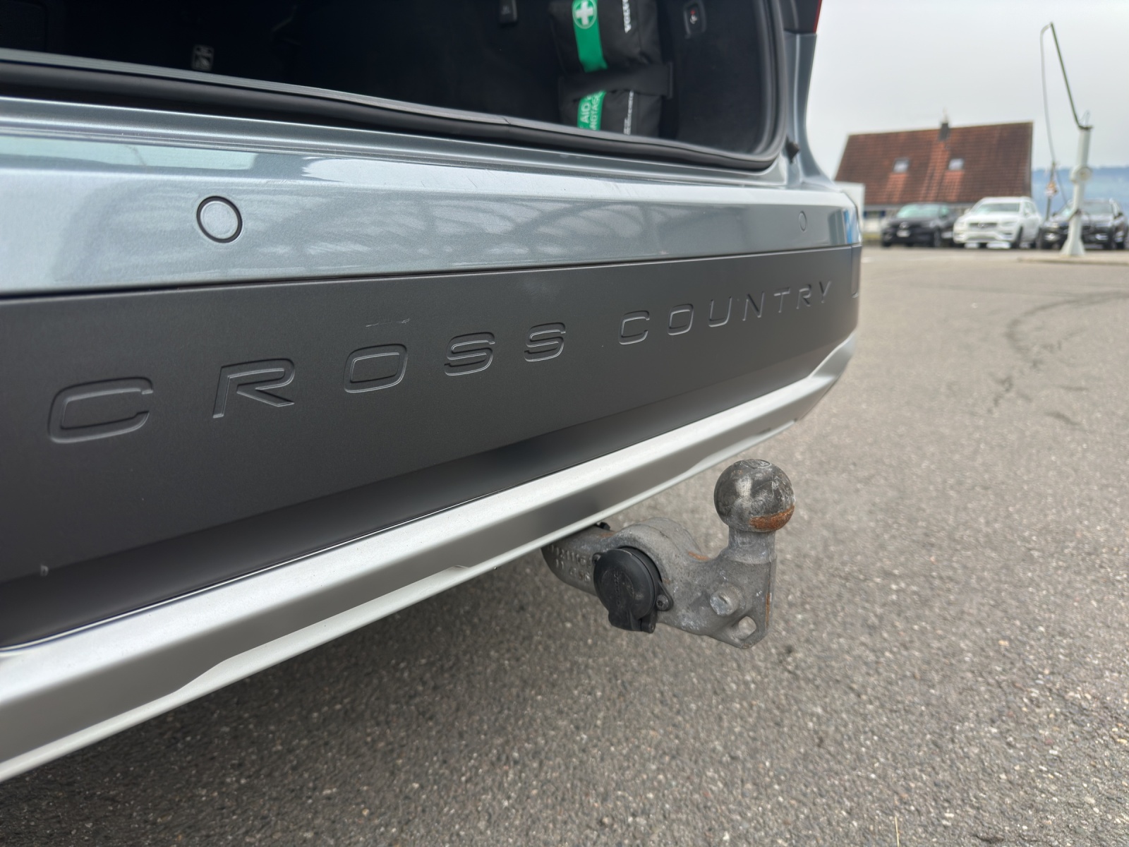 VOLVO V90 Cross Country 2.0 D5 AWD-image-15