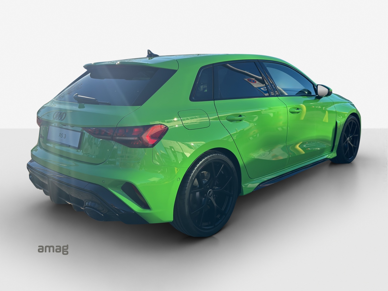 AUDI RS3 Sportback 2.5 TSI quattro S-tronic-image-4