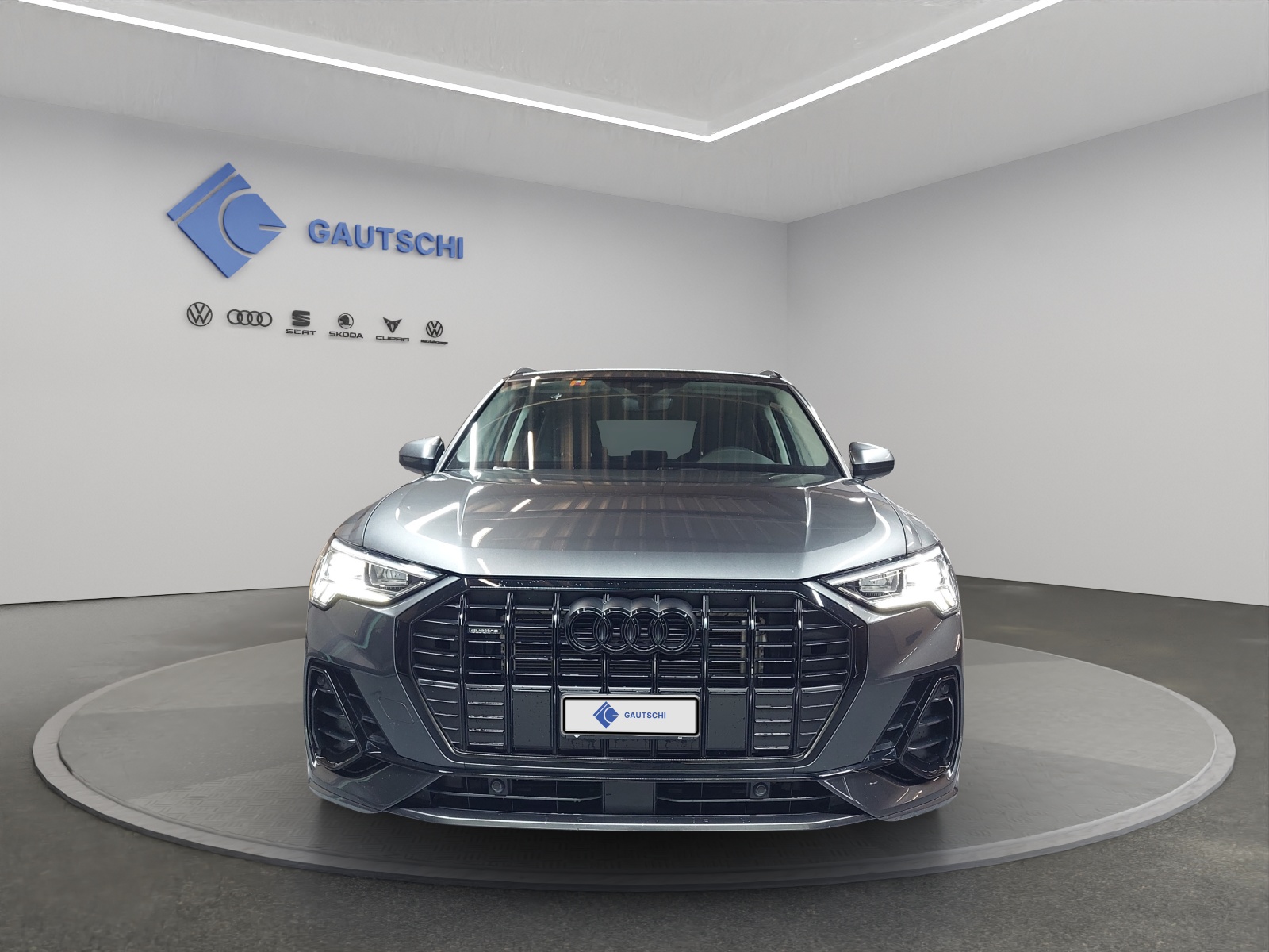 AUDI Q3 35 TDI S line quattro S-tronic-image-4