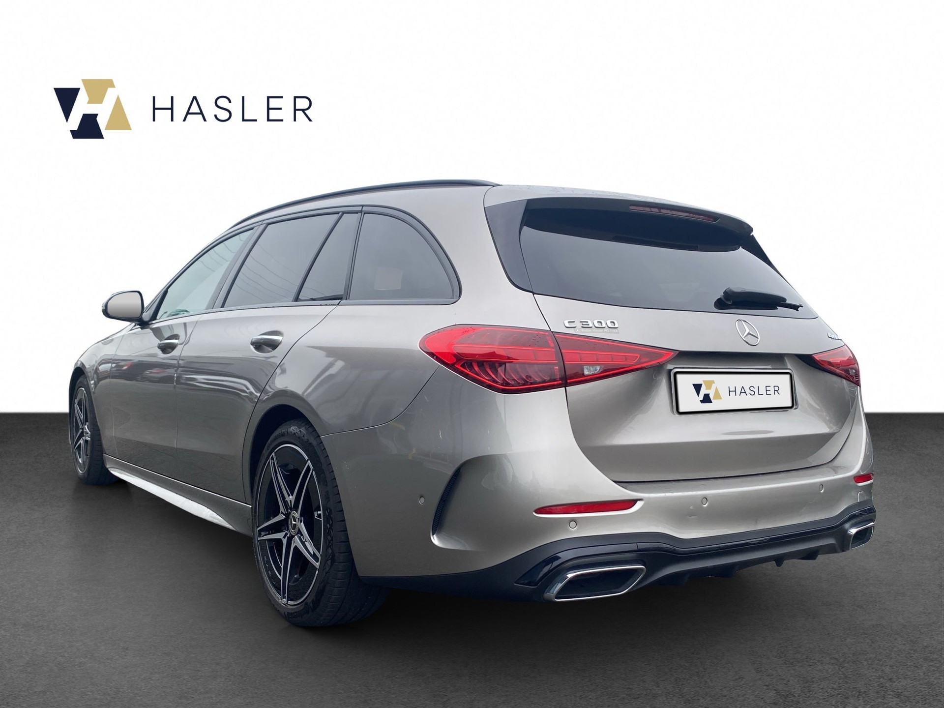 MERCEDES-BENZ C 300 T 4Matic AMG Line-image-4