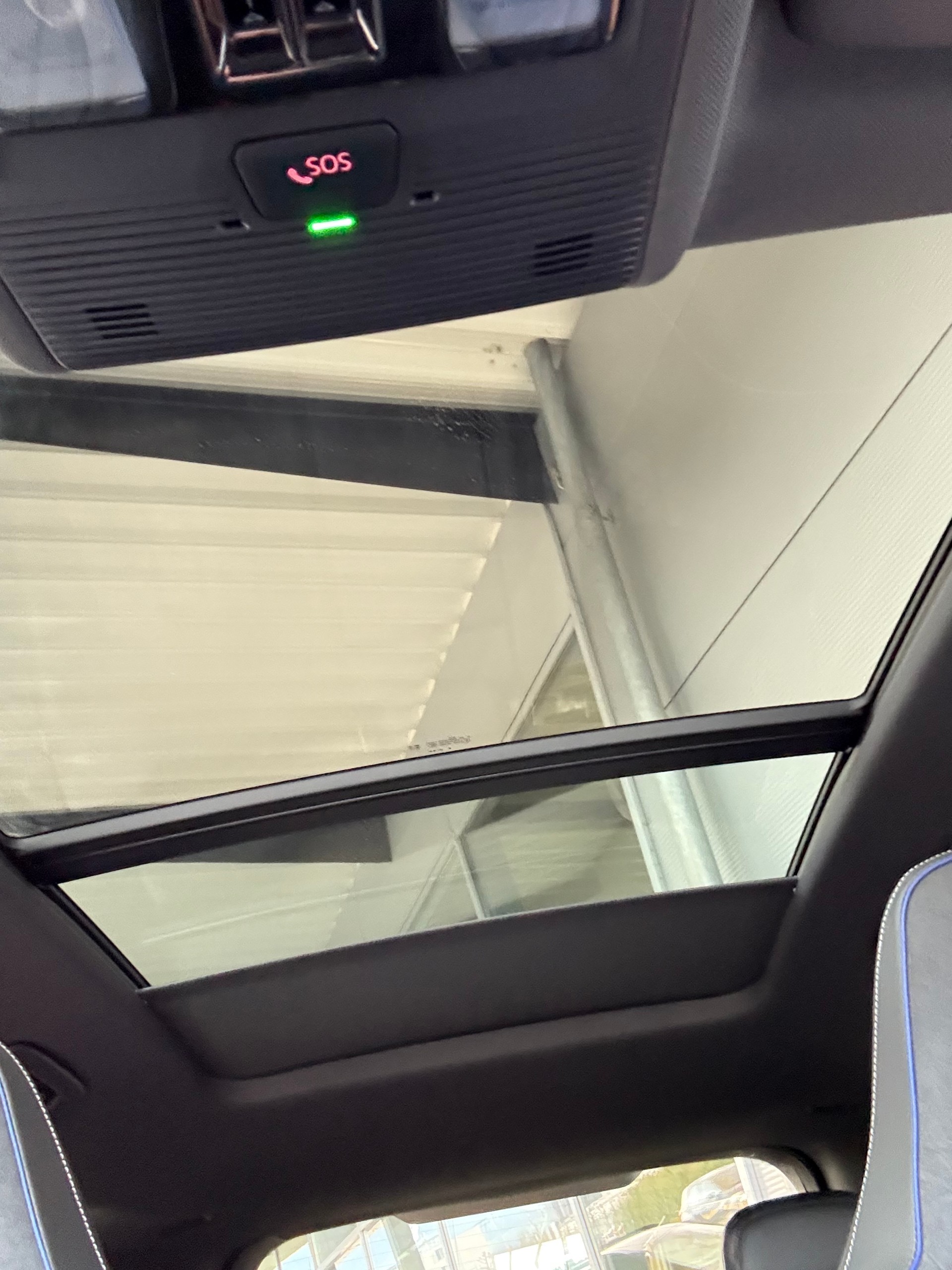 VW Tiguan 2.0 TSI DSG R-Line 4Motion / VENDUE VERKAUFT-image-13