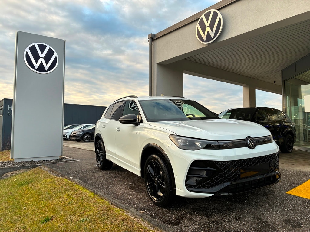 VW Tiguan 2.0 TSI DSG R-Line 4Motion-image-0