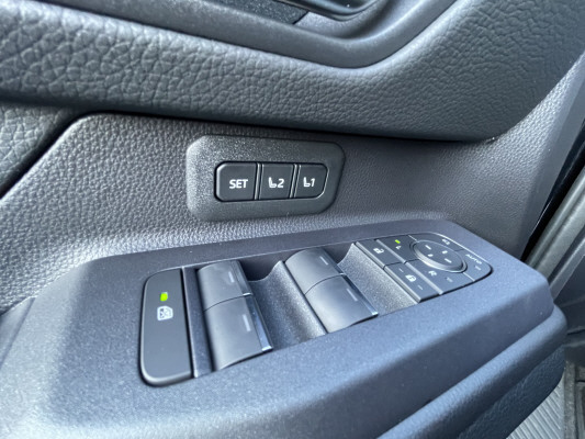 TOYOTA LandCruiser 2.8 48V Inv.-image-11