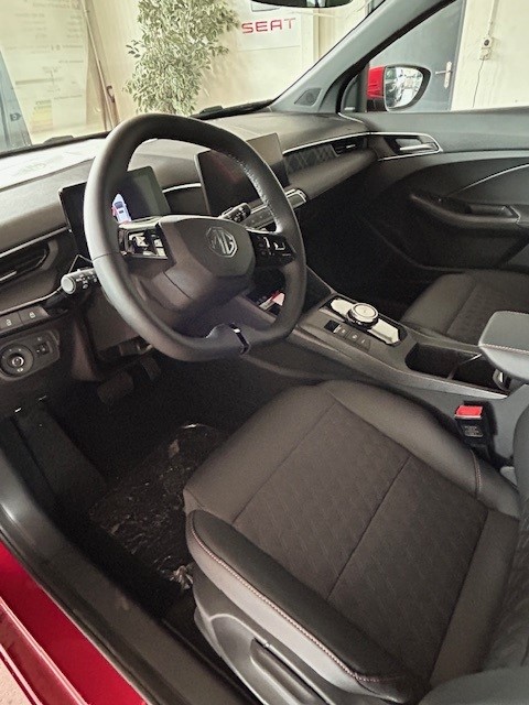 MG 3 1.5 Hybrid Luxury Aut.-image-7