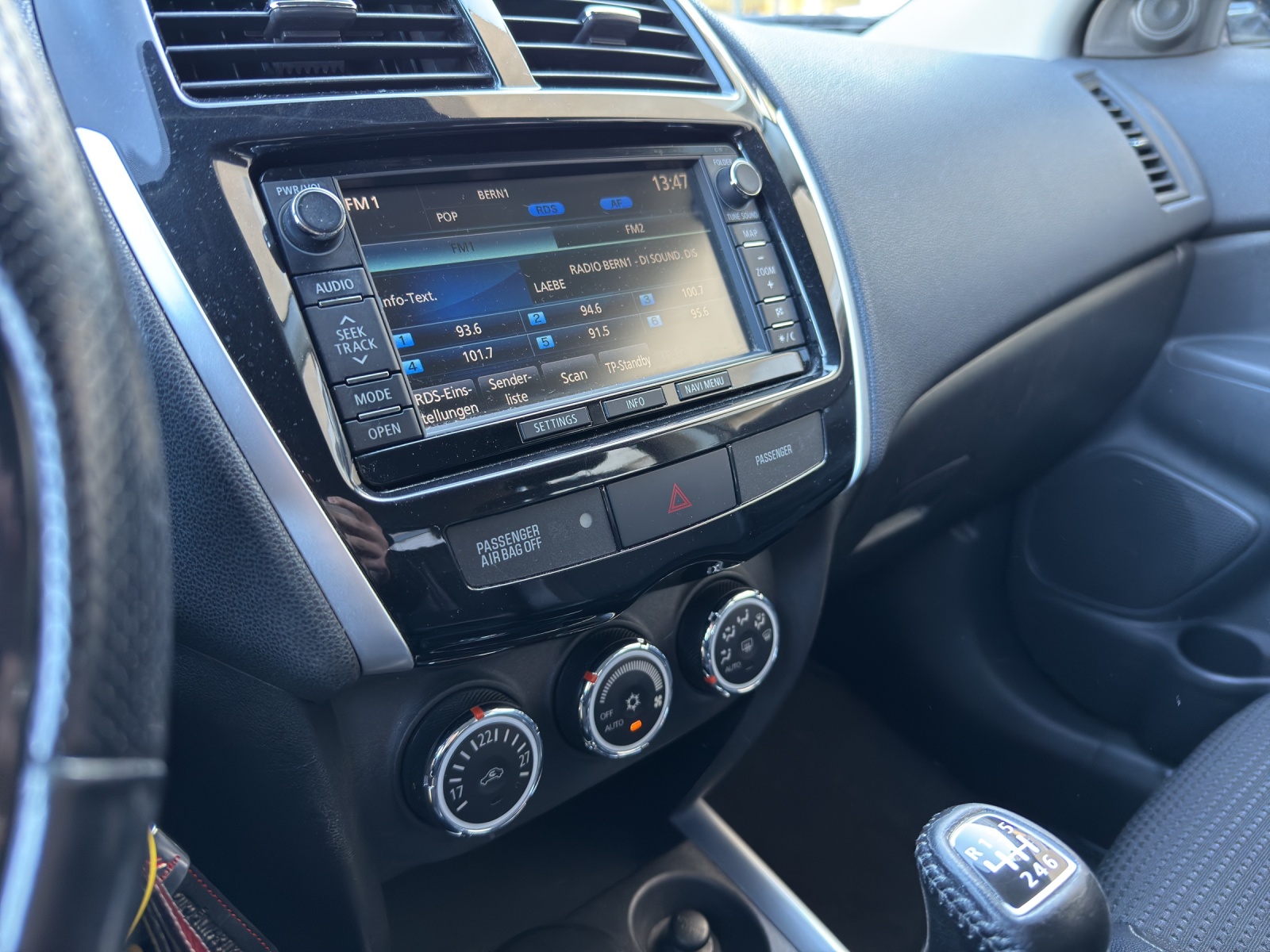 CITROEN C4 Aircross 1.6 HDi Collection 4WD-image-12