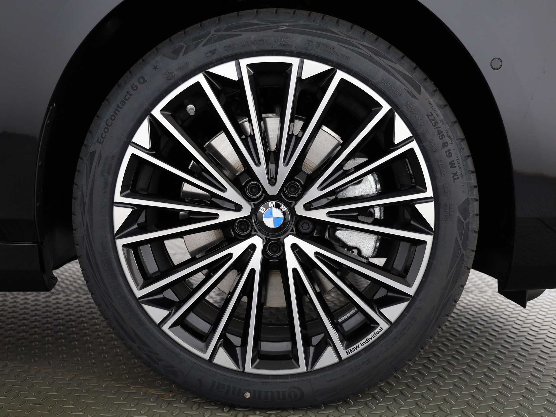 BMW 230e xDrive paddles Active Tourer-image-6