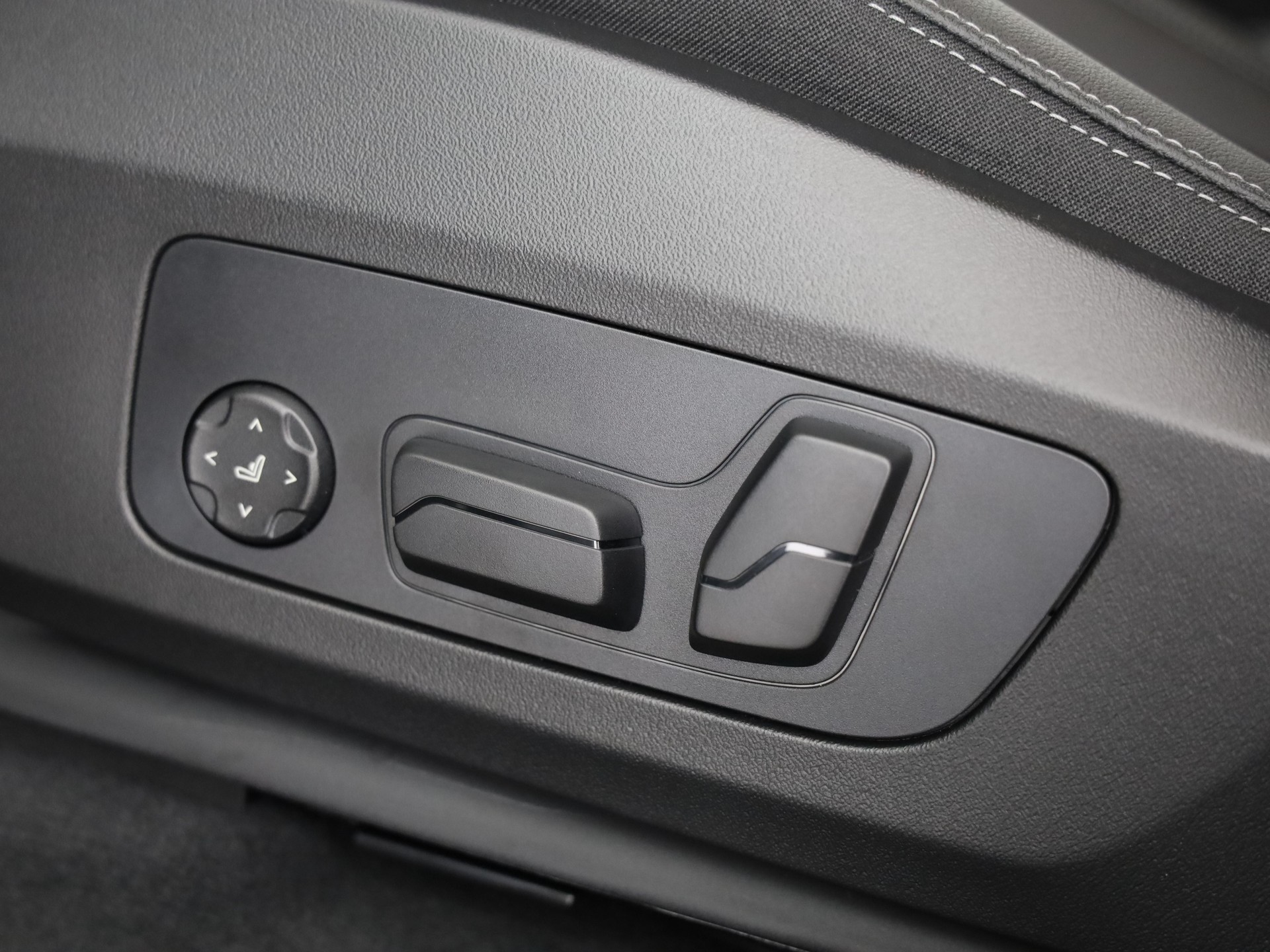 BMW 230e xDrive paddles Active Tourer-image-20