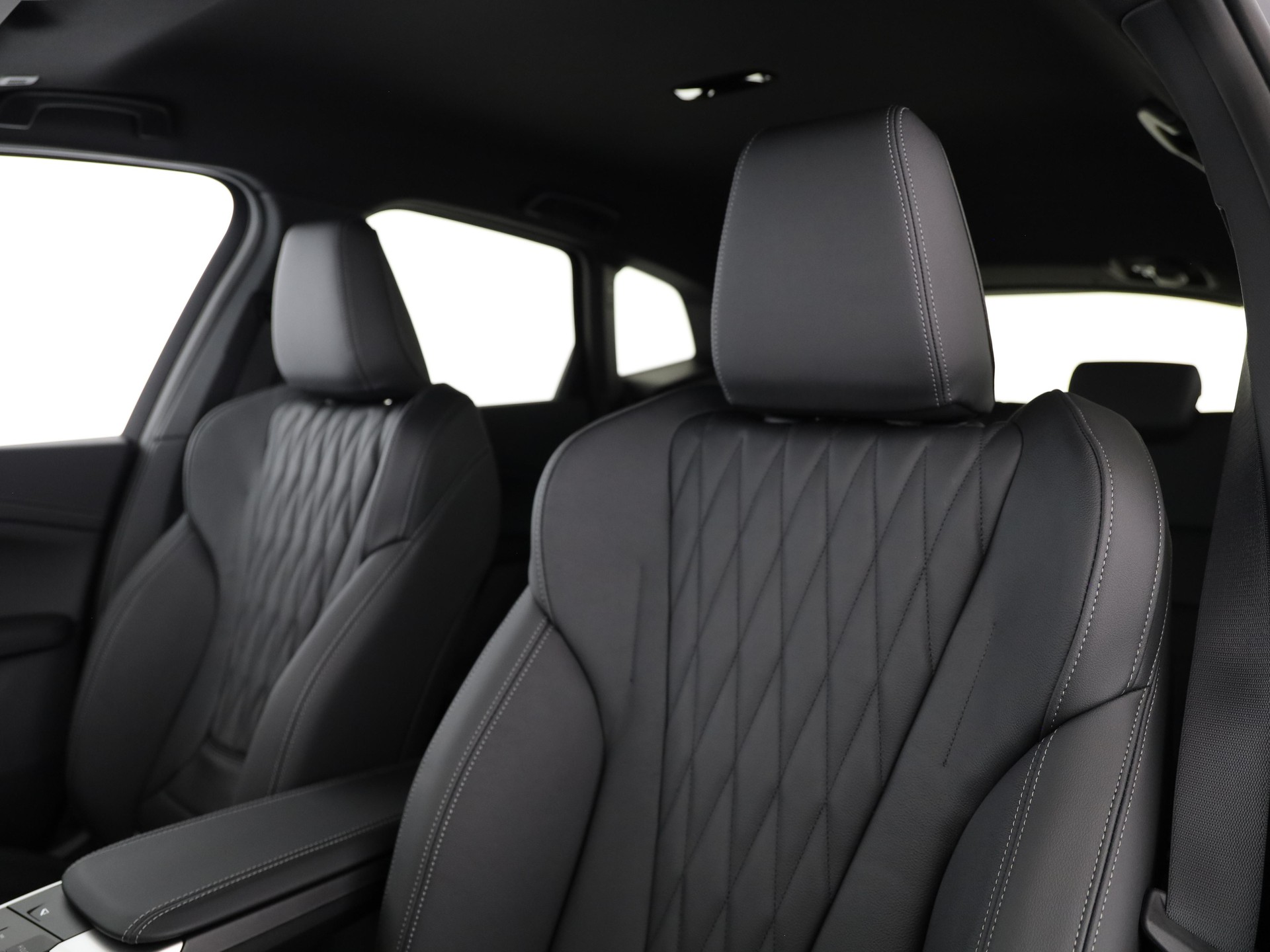 BMW 230e xDrive paddles Active Tourer-image-12