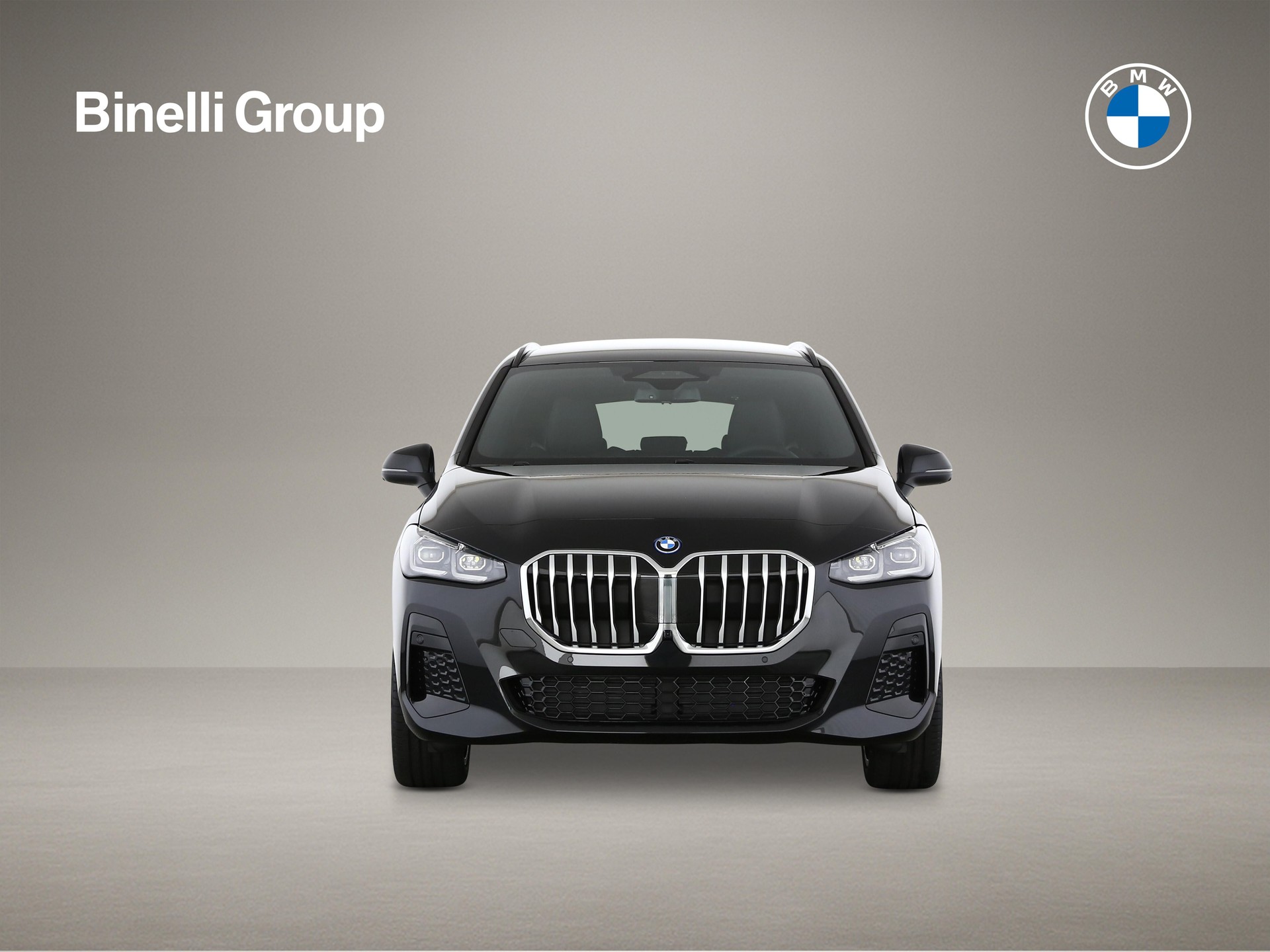 BMW 230e xDrive paddles Active Tourer-image-2