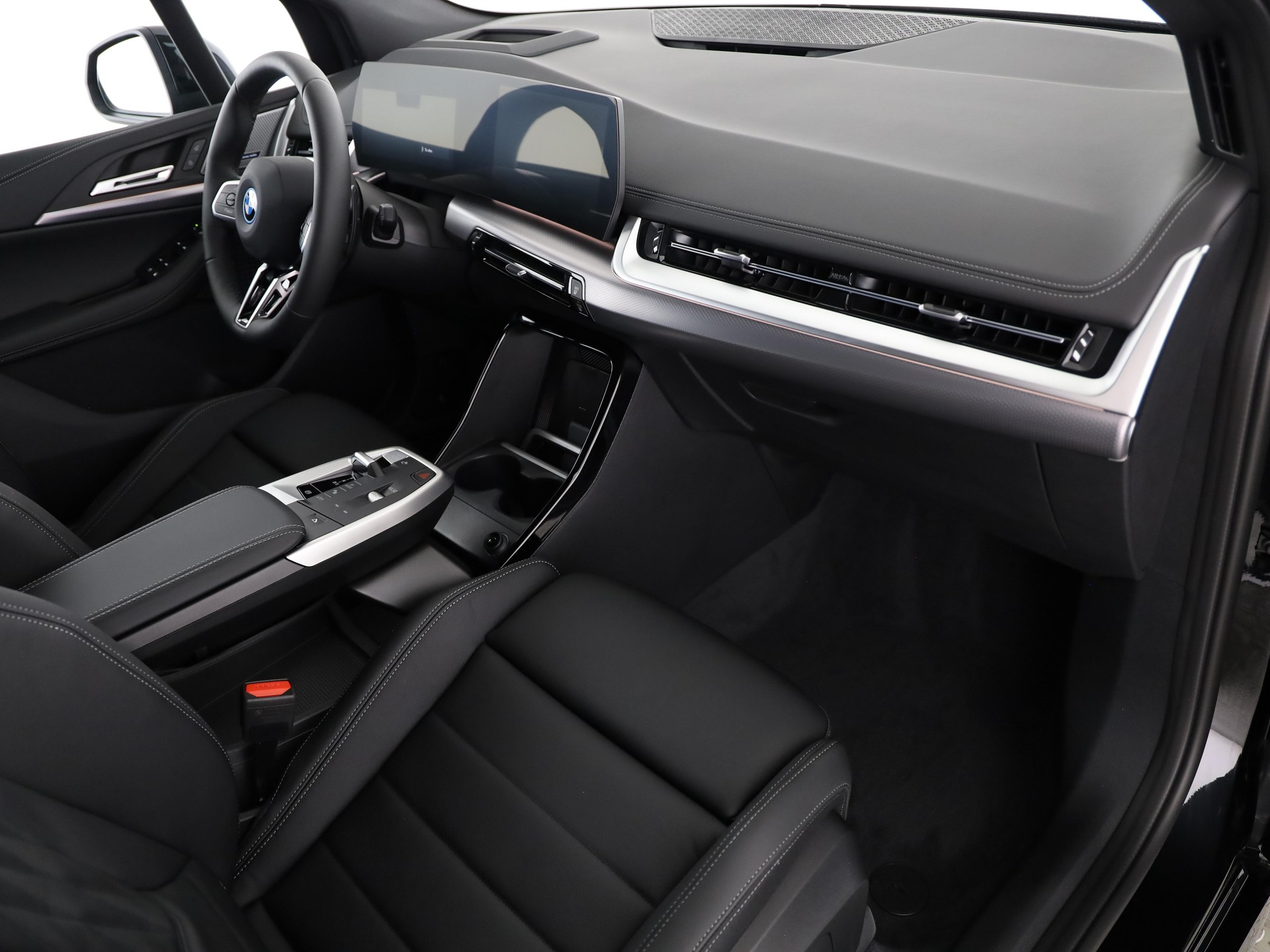 BMW 230e xDrive paddles Active Tourer-image-14