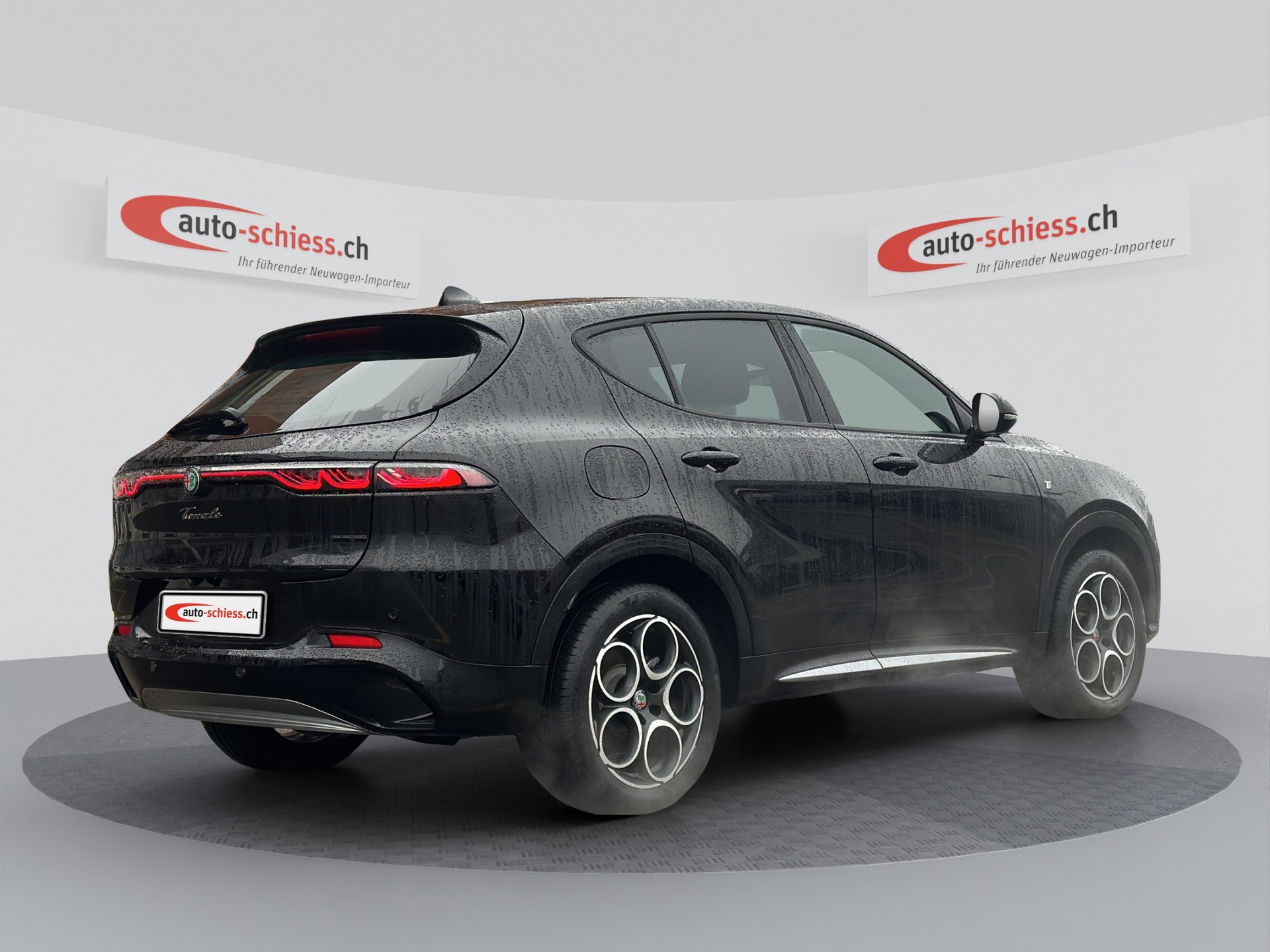 ALFA ROMEO Tonale 1.3 Plug-in-Hybrid Q4 Ti Edition-image-4