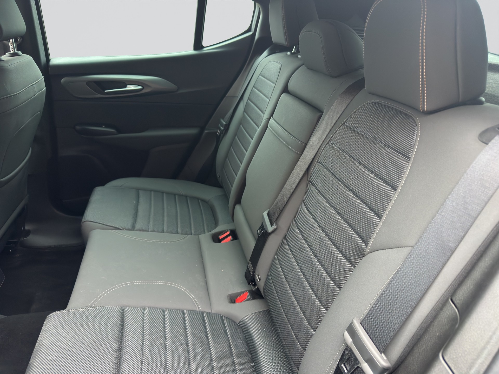 ALFA ROMEO Tonale 1.3 Plug-in-Hybrid Q4 Ti Edition-image-7