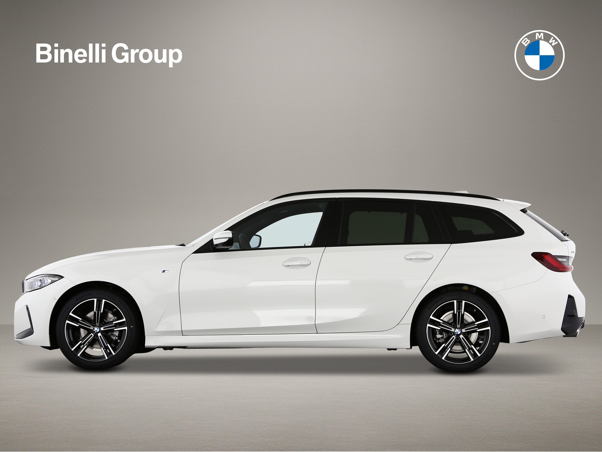BMW 320d xDrive Touring-image-1
