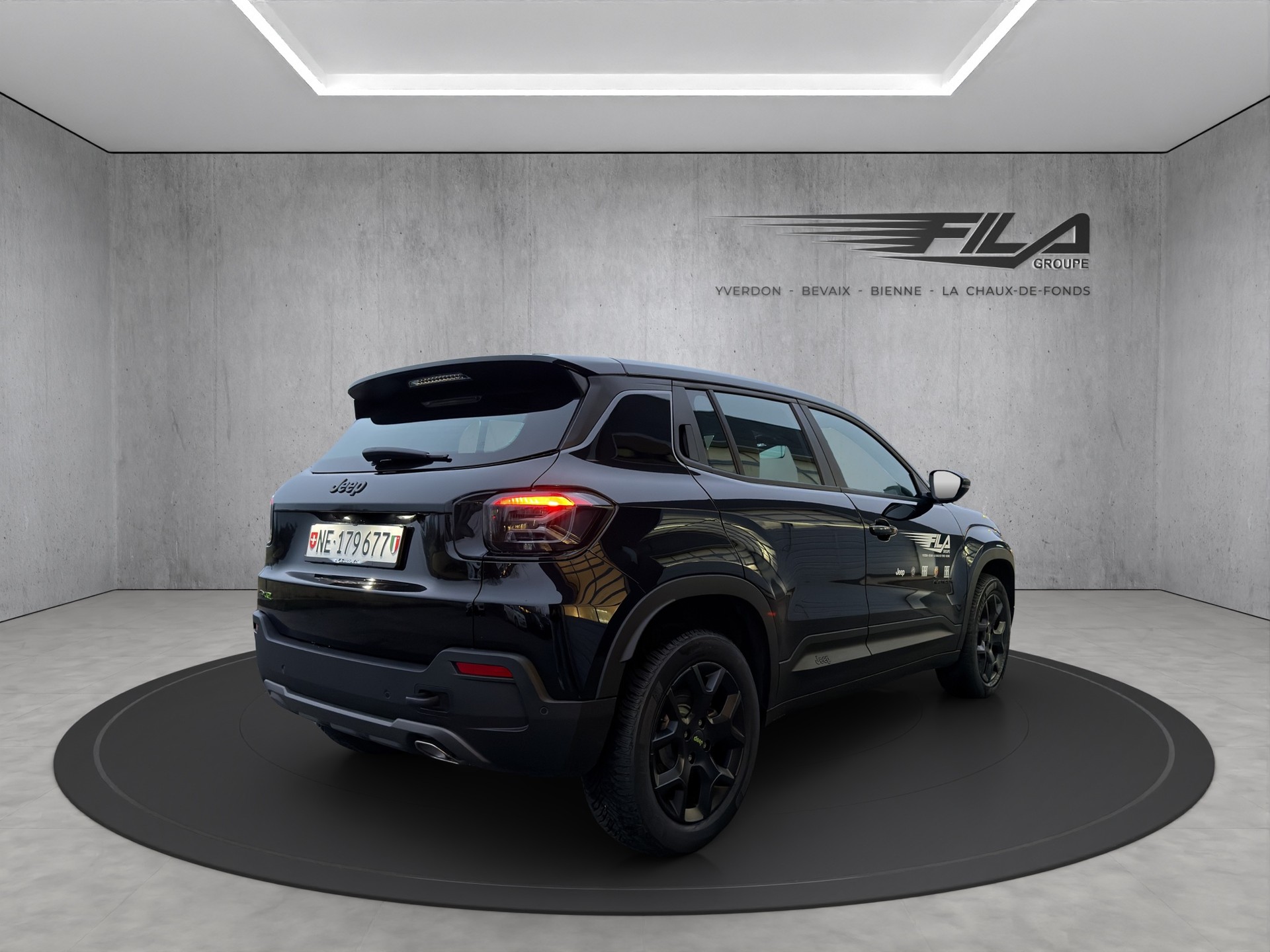 JEEP Avenger 1.2 MHEV Upland 4xe-image-5