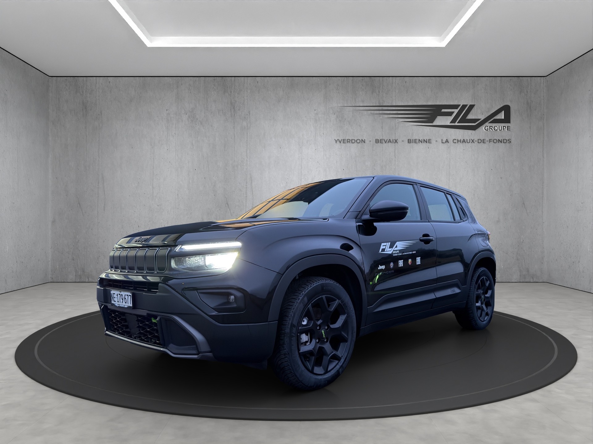 JEEP Avenger 1.2 MHEV Upland 4xe-image-1