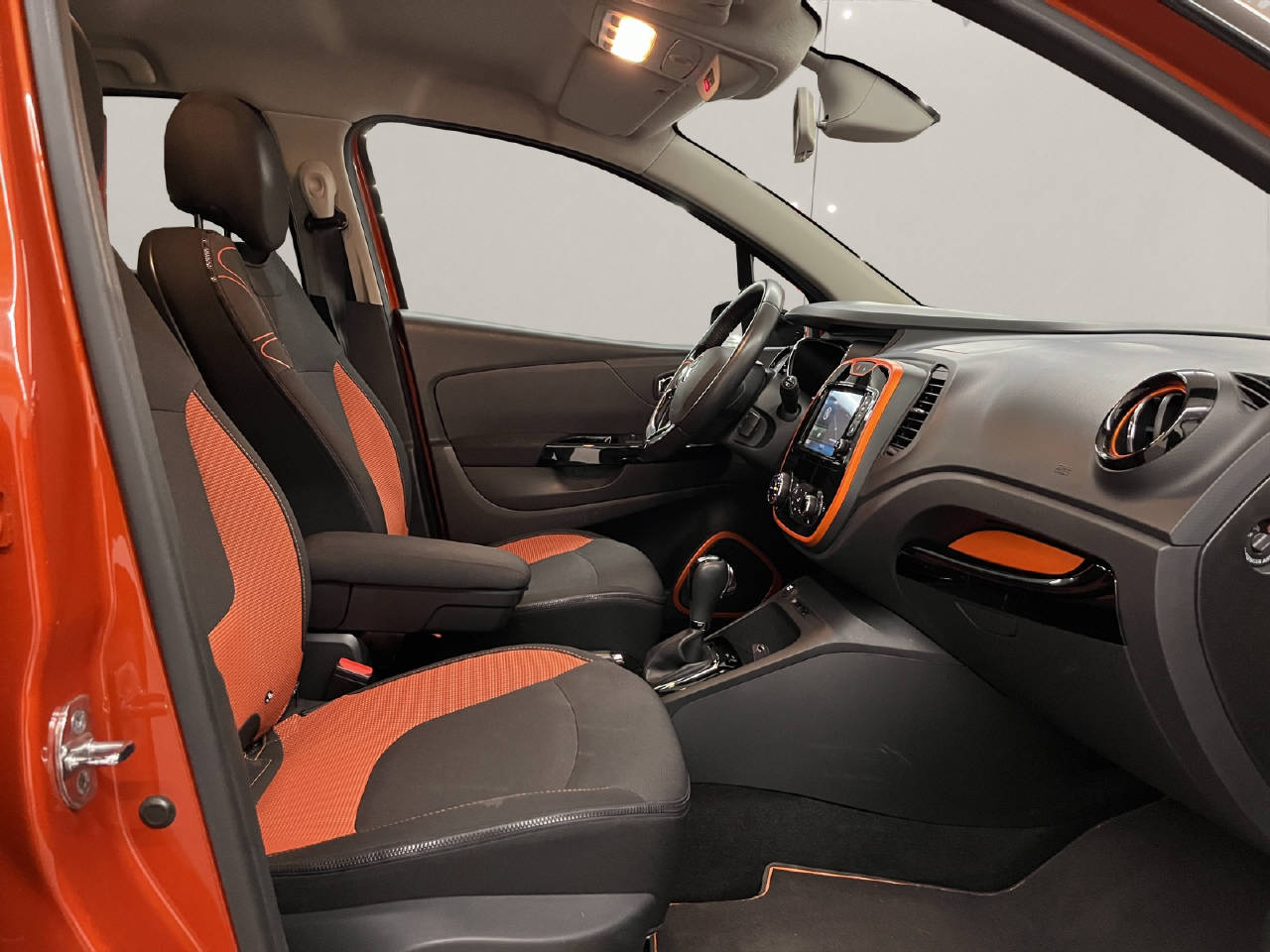 RENAULT Captur 1.2 TCe Dynamique EDC-image-11