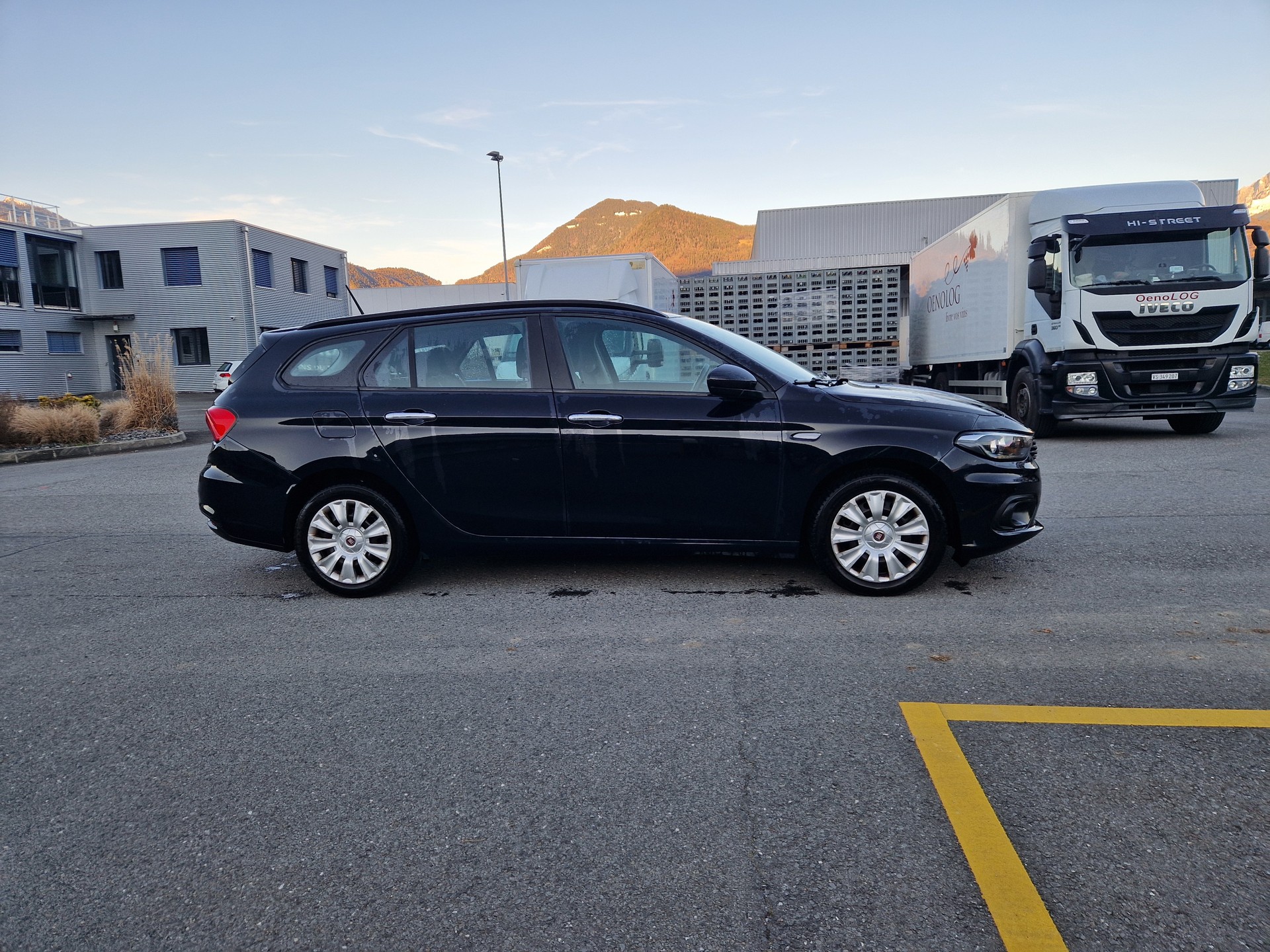 FIAT Tipo 1.6MJ Station Wagon Pop Star-image-3