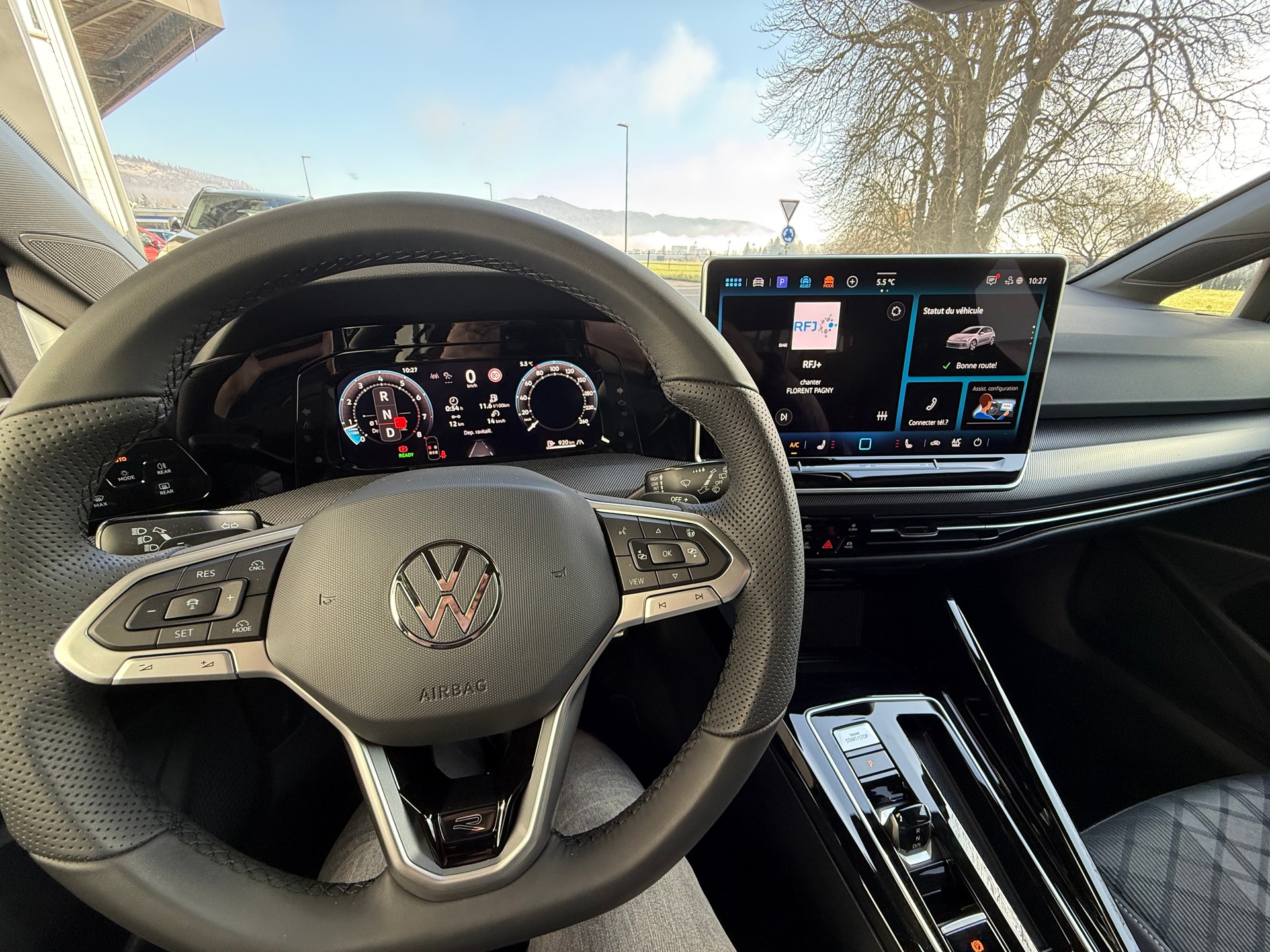VW Golf 1.5 e TSI R-Line DSG / VENDUE VERKAUFT-image-9