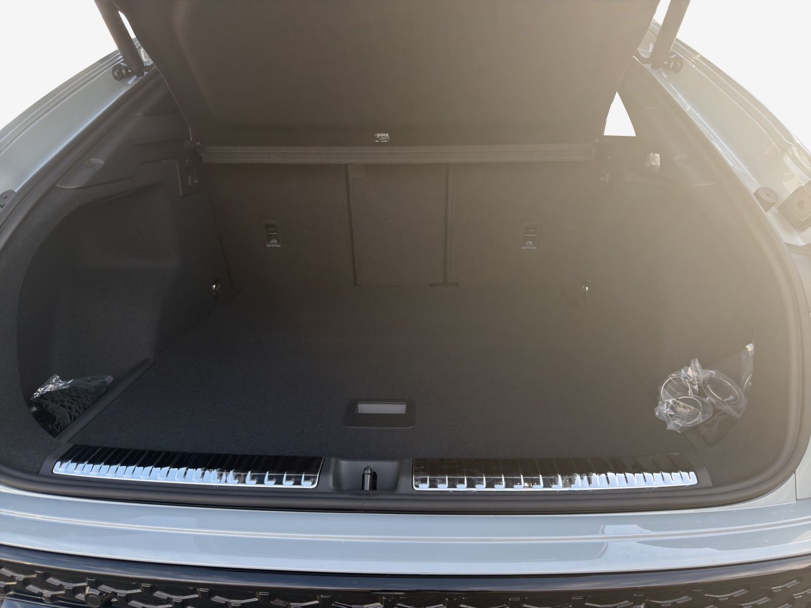 AUDI Q3 Sportback 110 kW TFSI S tronic-image-12